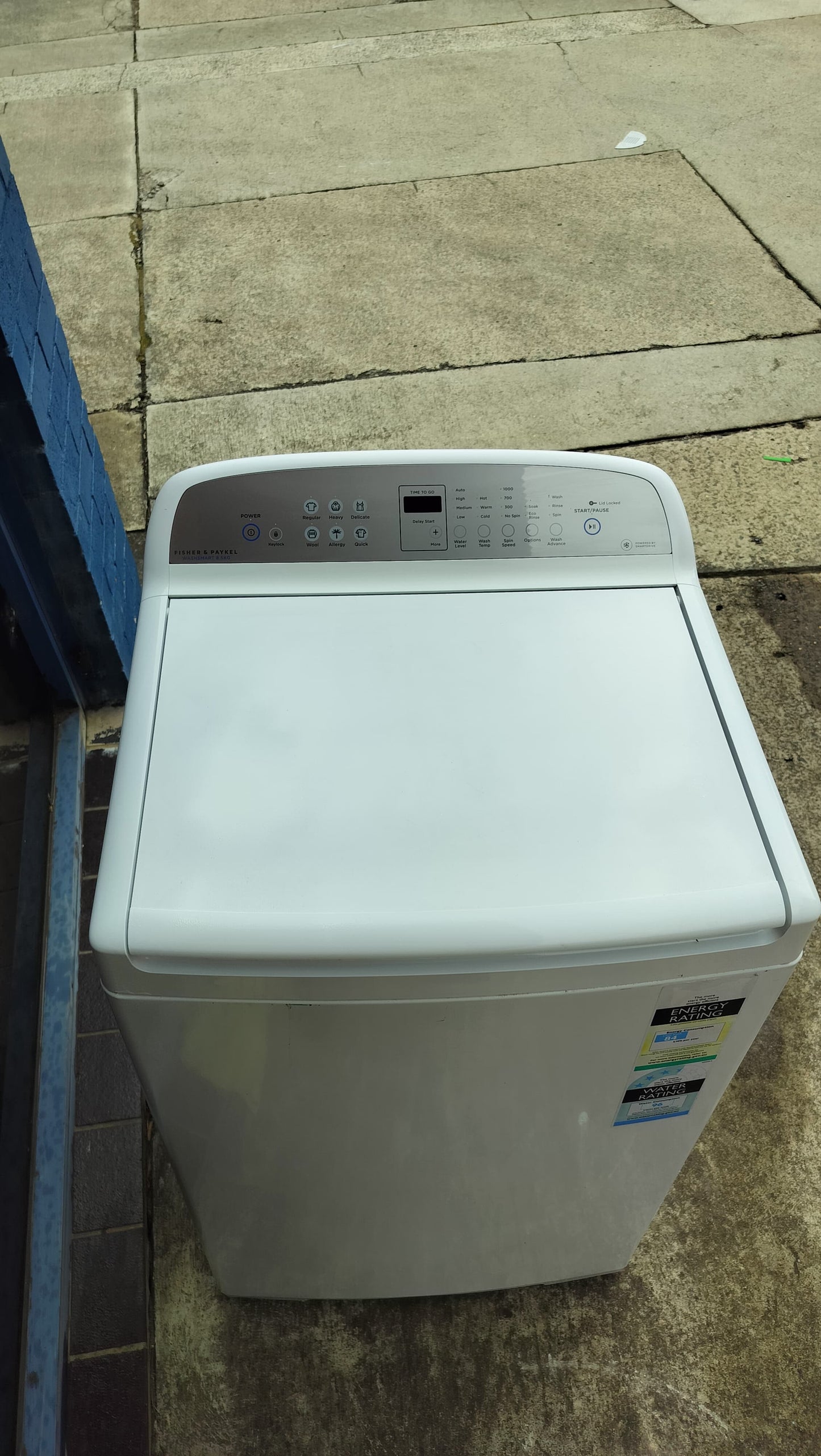 **FISHER & PAYKEL 8.5 KGS TOPLOADER WASHING MACHINE**