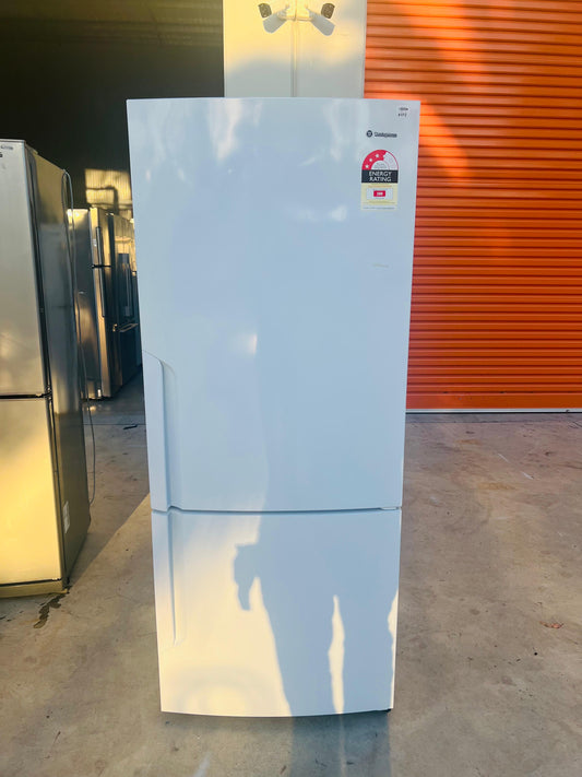 **WESTINGHOUSE 454 LITRES FRIDGE FREEZER**