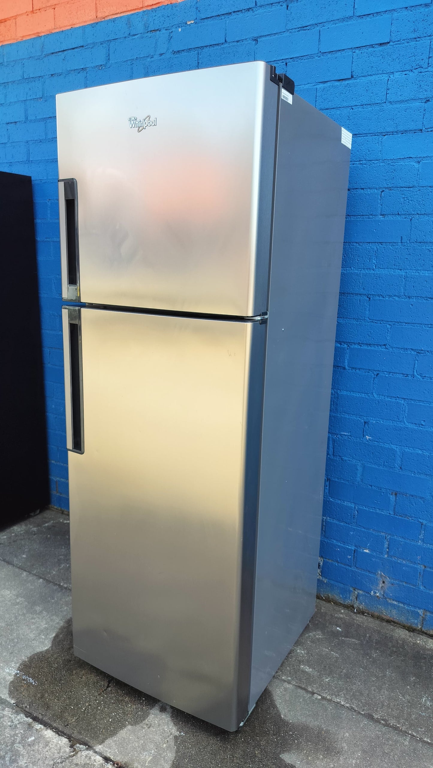 **WHIRLPOOL 360 LITRES FRIDGE FREEZER**