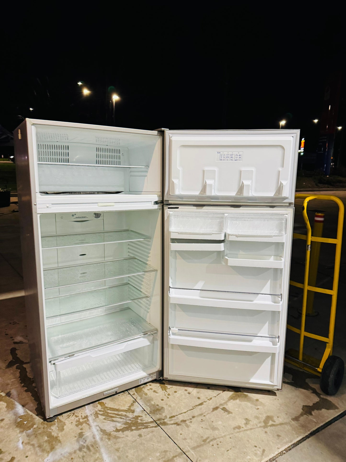 **FISHER & PAYKEL 517 LITRES FRIDGE FREEZER**
