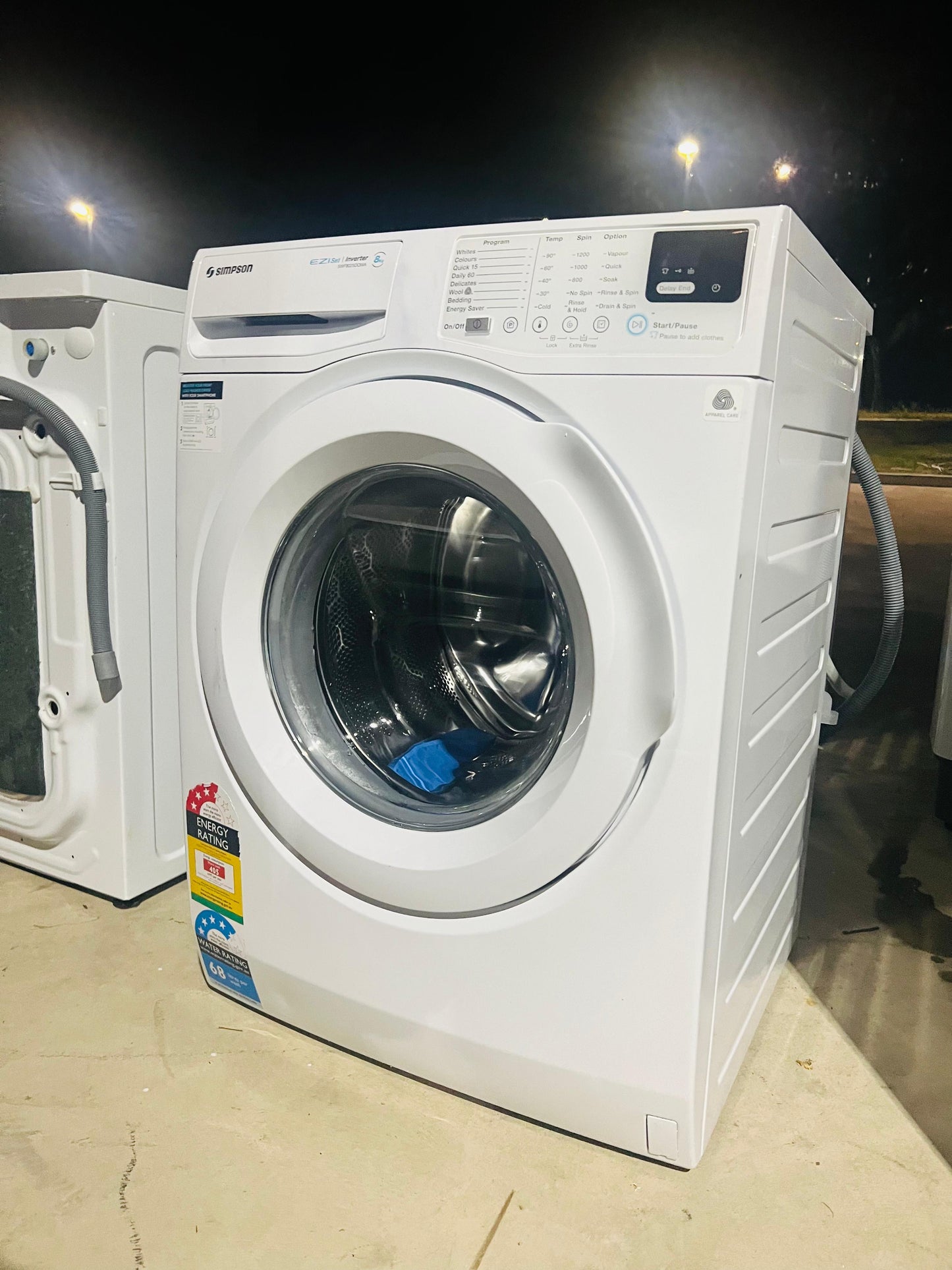 **SIMPSON 8 KGS FRONT LOADER WASHING MACHINE**