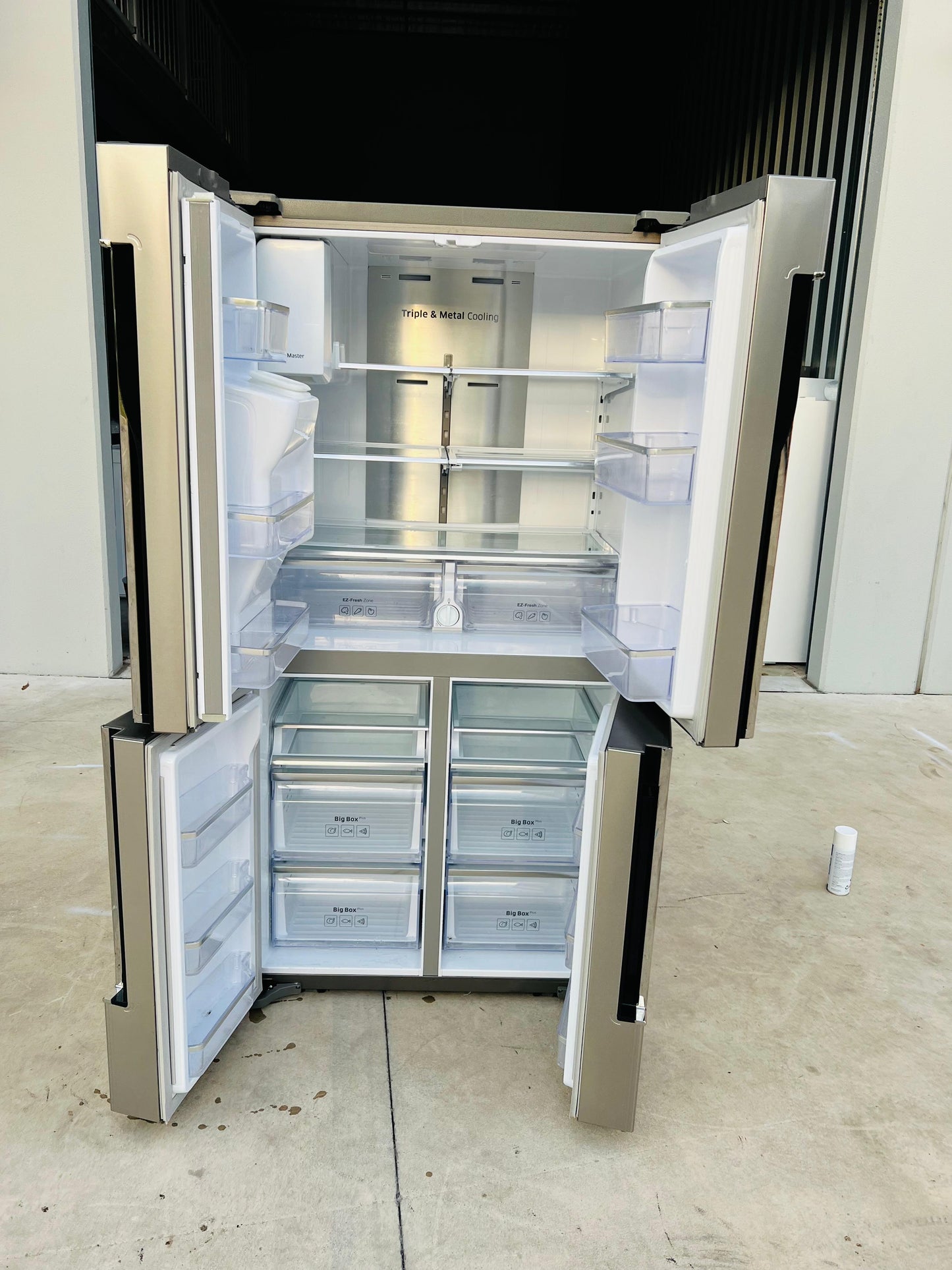 **SAMSUNG QUAD FRENCH DOOR 719 LITRES FRIDGE FREEZER**