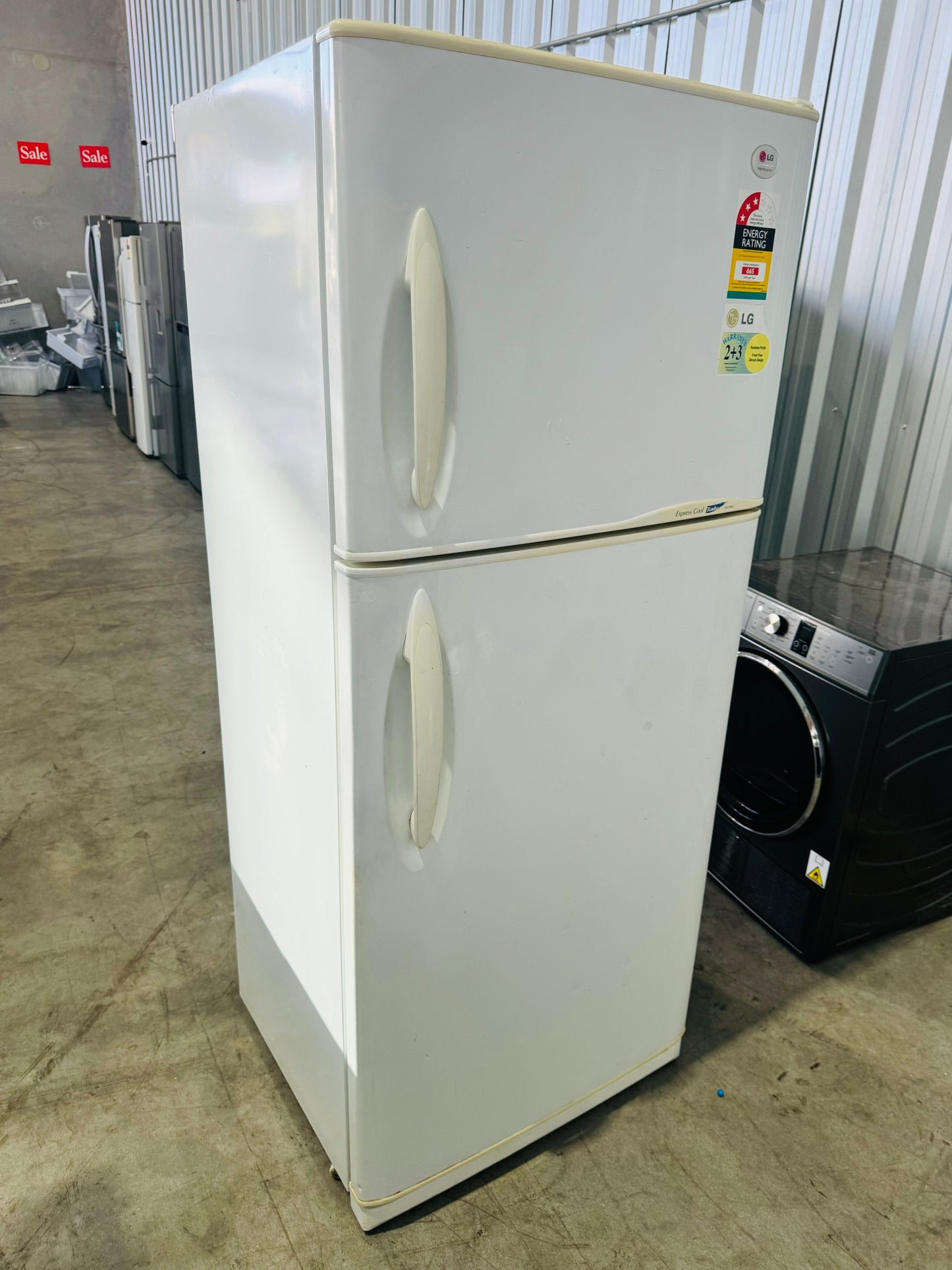 **LG 435 LITRES FRIDGE FREEZER**