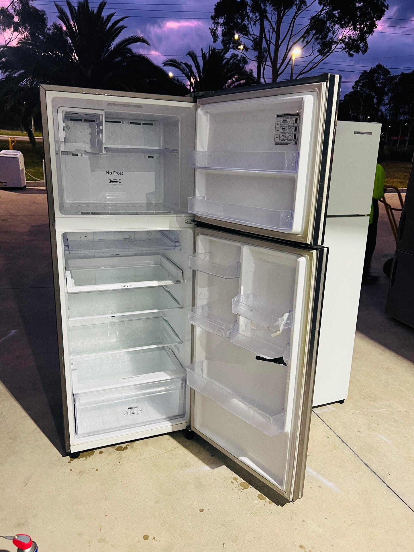 **SAMSUNG 400 LITRES FRIDGE FREEZER**