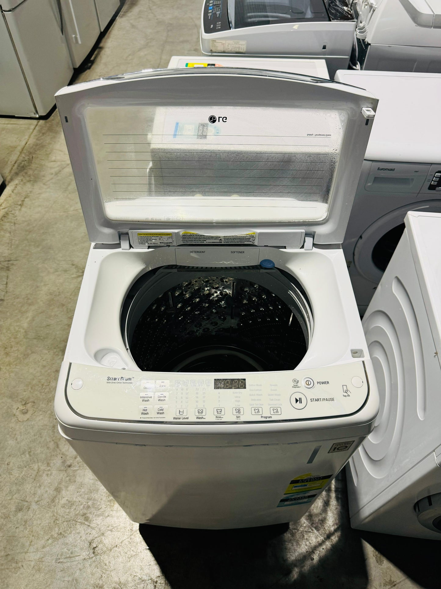 **LG 6.5 KGS TOPLOADER WASHING MACHINE**