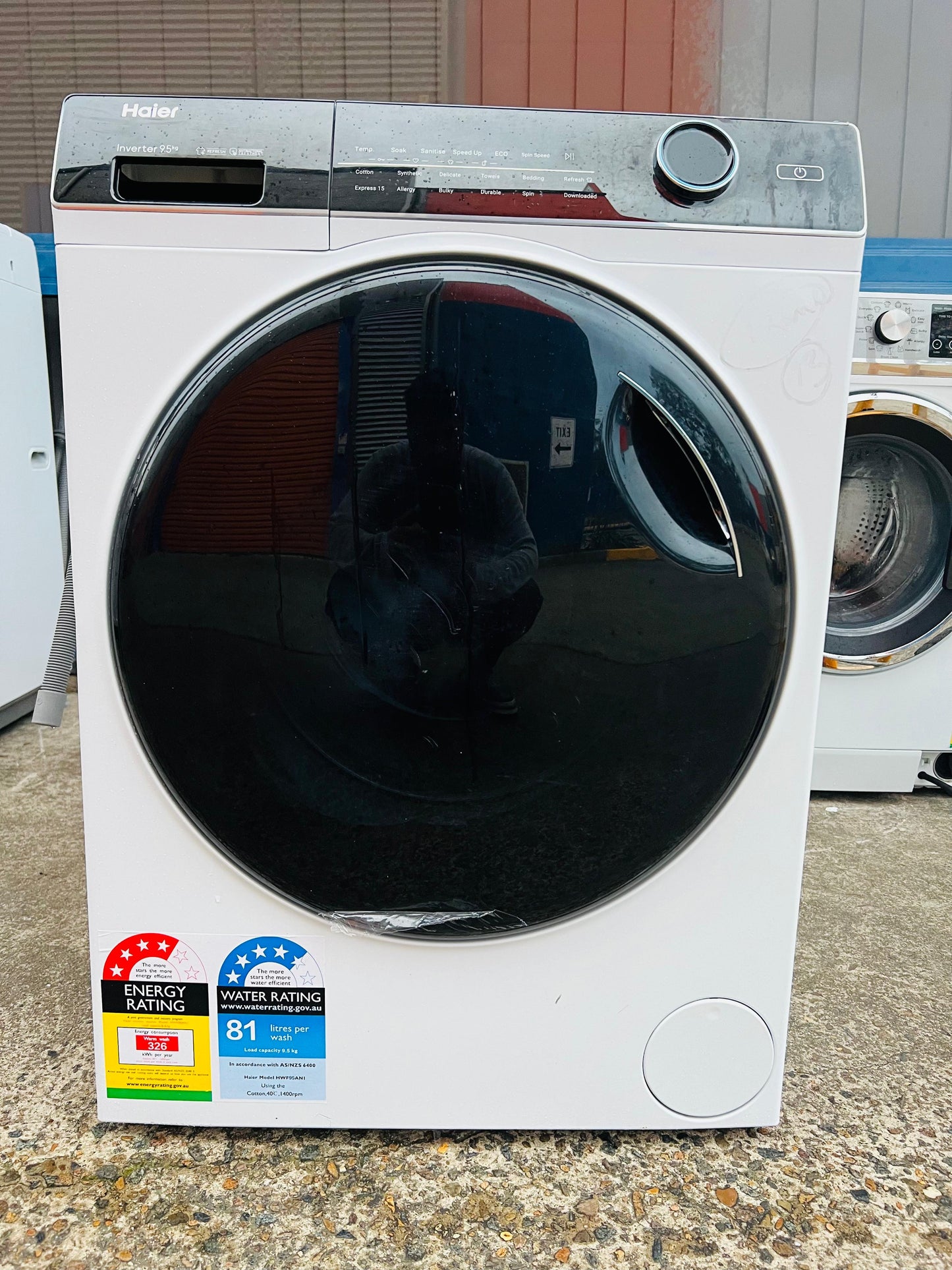 **HAIER 9.5 KGS FRONT LOADER WASHING MACHINE**