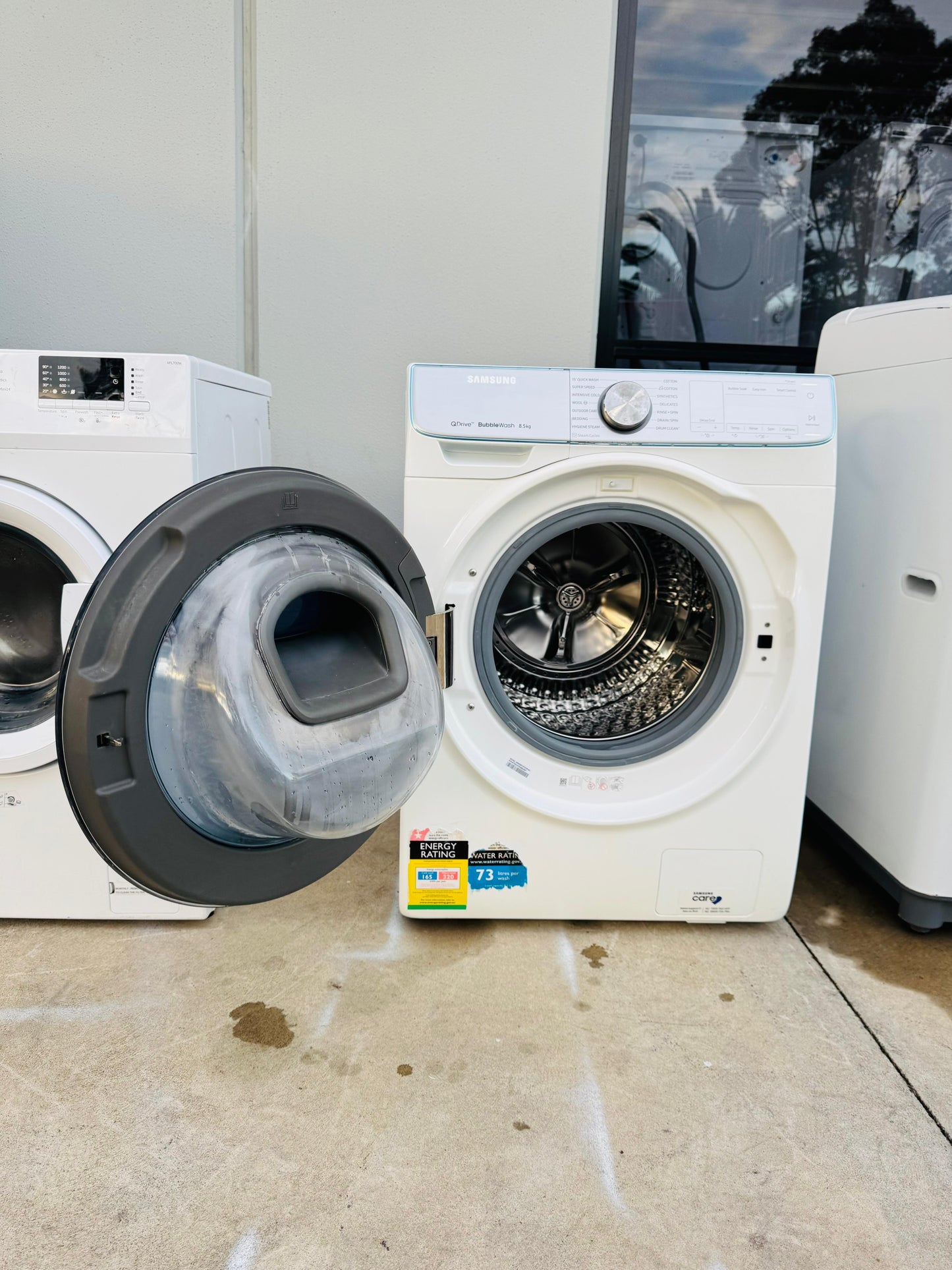**SAMSUNG 8.5 KGS FRONT LOADER WASHING MACHINE**