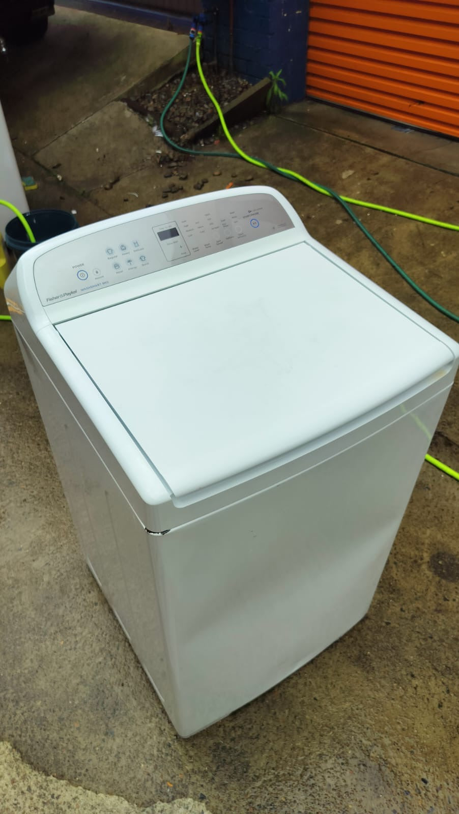 **FISHER & PAYKEL 8 KGS TOP LOADER WASHING MACHINE**