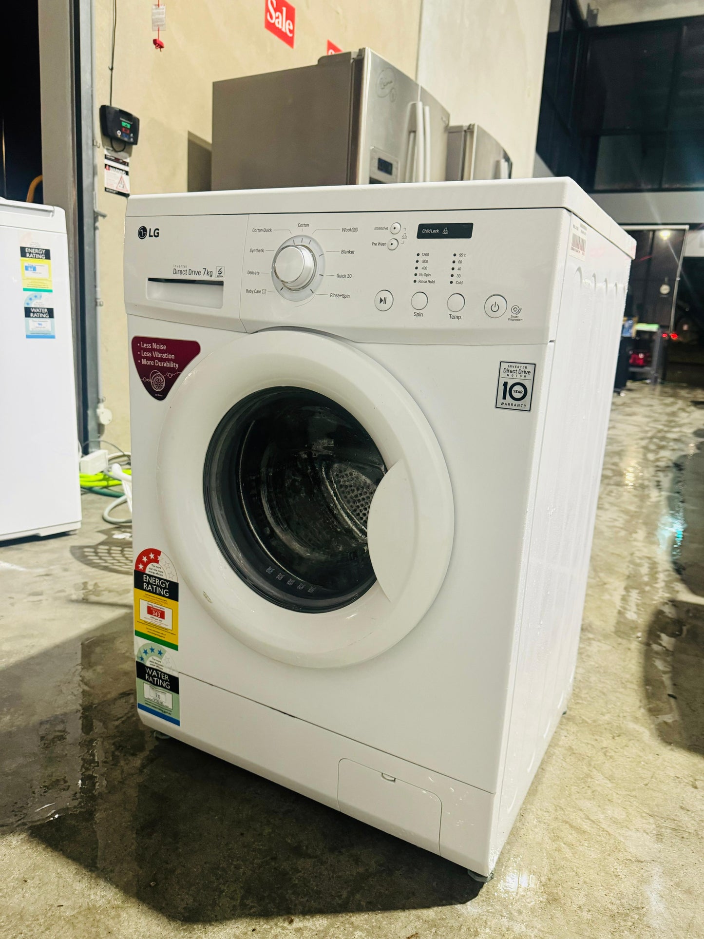 **LG 7KGS FRONT LOADER WASHING MACHINE**