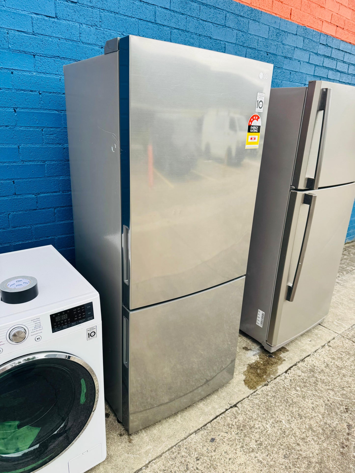 **LG 454 LITRES FRIDGE FREEZER**
