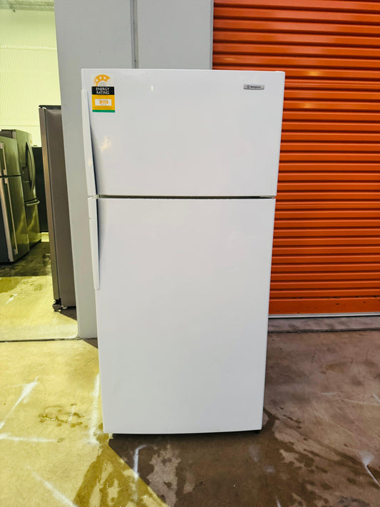 **WESTINGHOUSE 520 LITRES FRIDGE FREEZER**