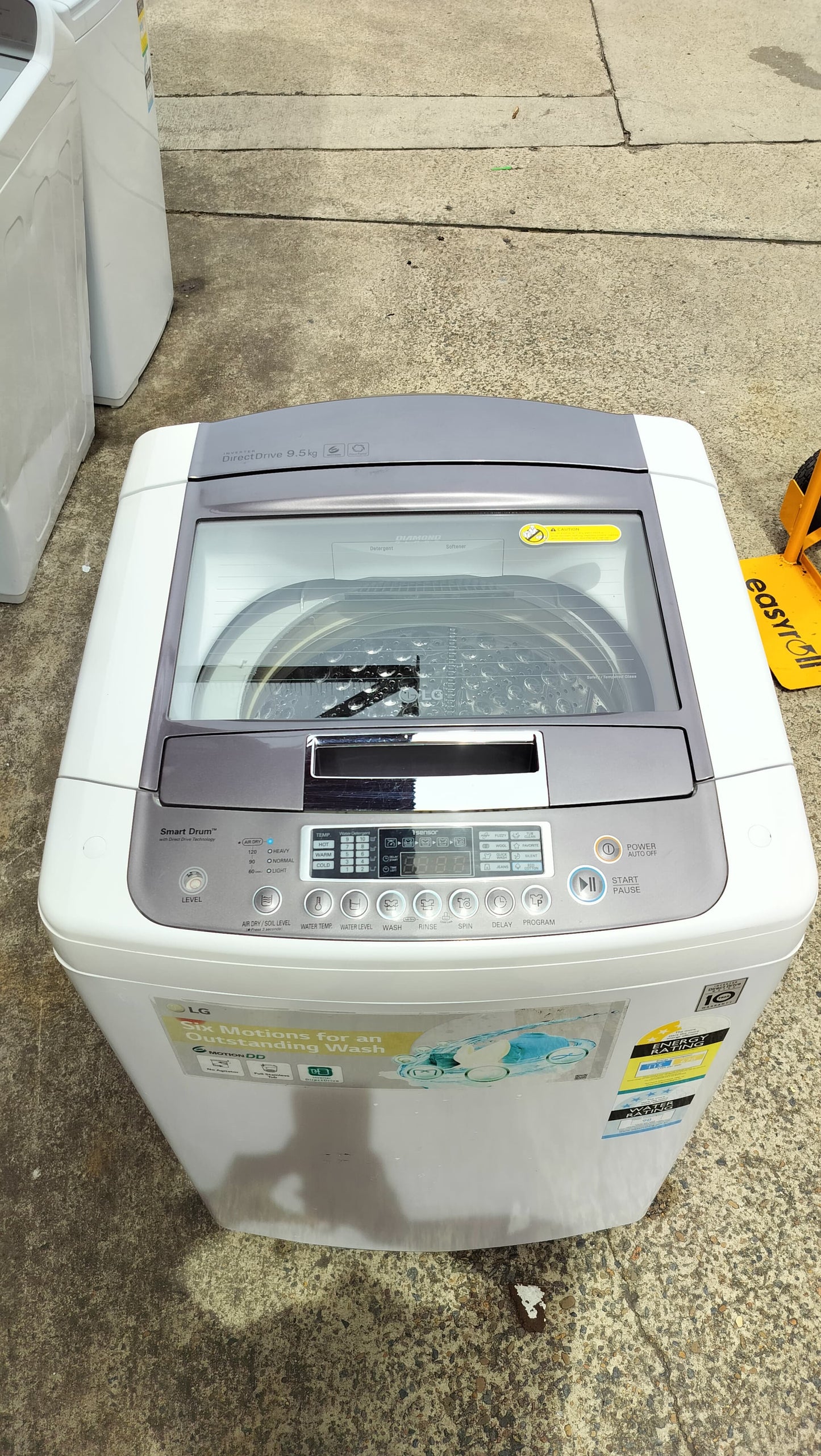 **LG 9.5 KGS TOP LOADER WASHING MACHINE SMART DRUM**