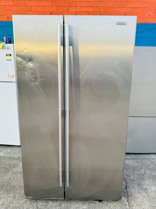 **WESTINGHOUSE SIDE BY SIDE 700 LITRES FRIDGE FREEZER**