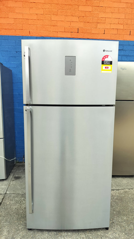 **WESTINGHOUSE 538 LITRES FRIDGE FREEZER**