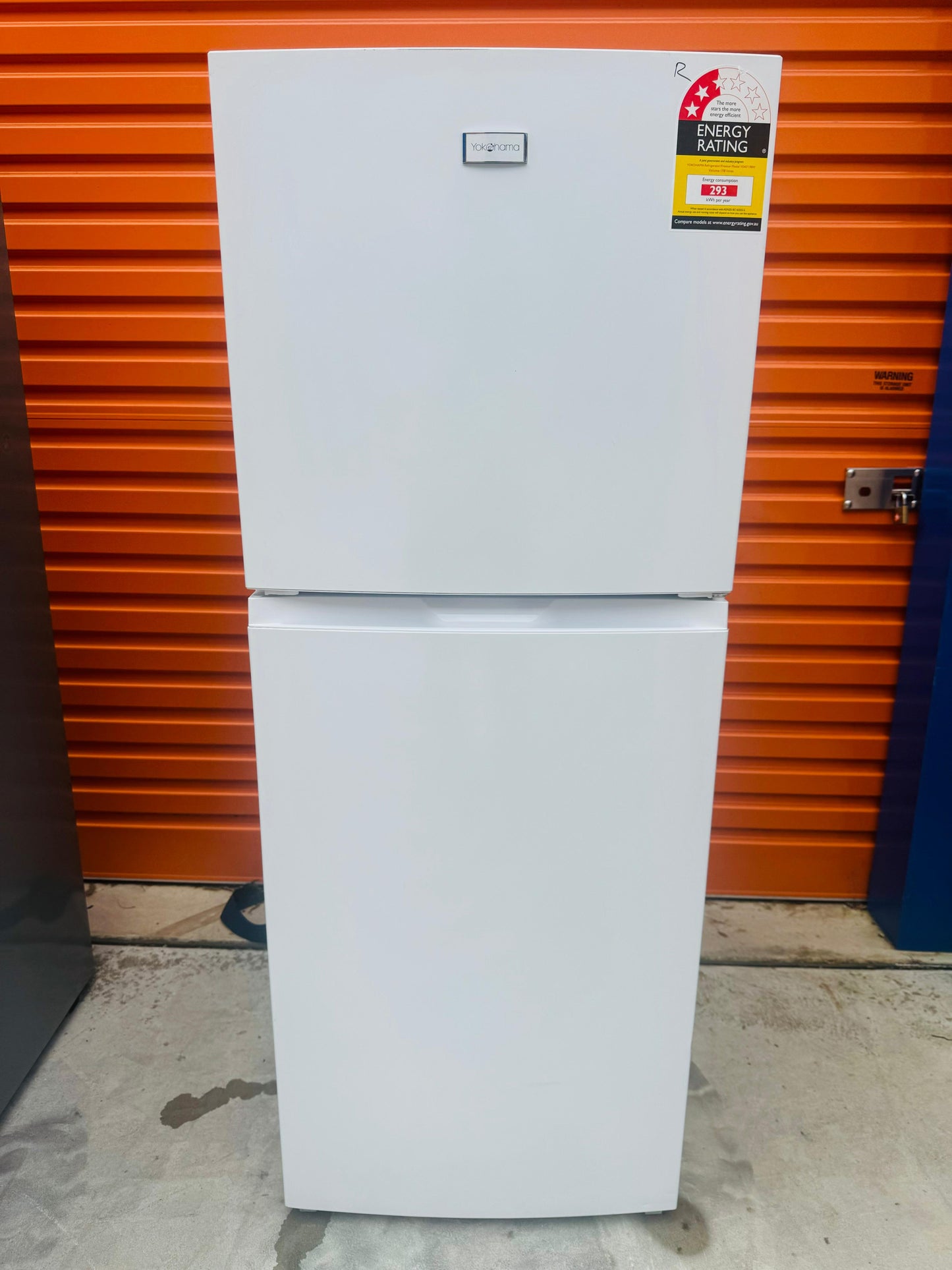 **YOKOHAMA 198 LITRES FRIDGE FREEZER**