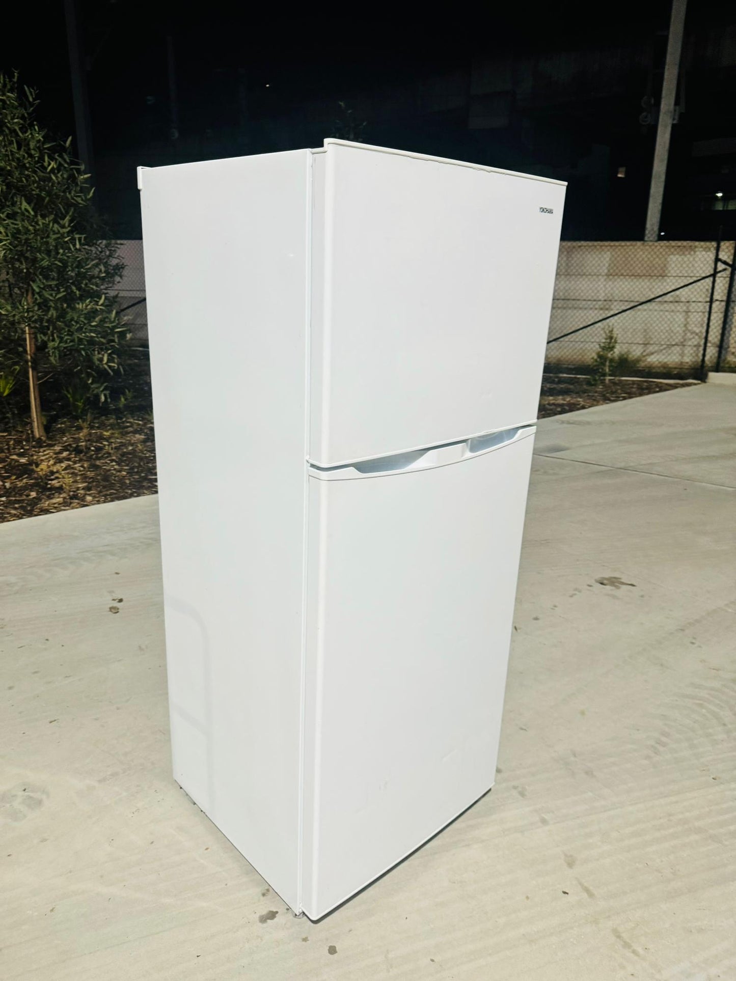 **YOKOHAMA 400 LITRES FRIDGE FREEZER**