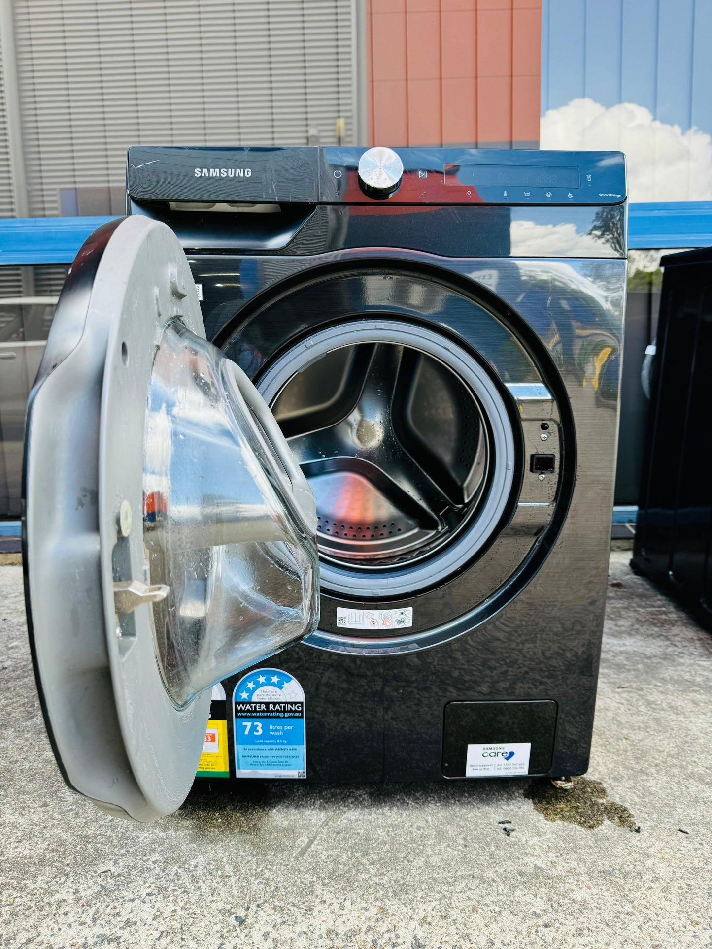 **SAMSUNG 8.5KGS FRONT LOADER WASHING MACHINE**