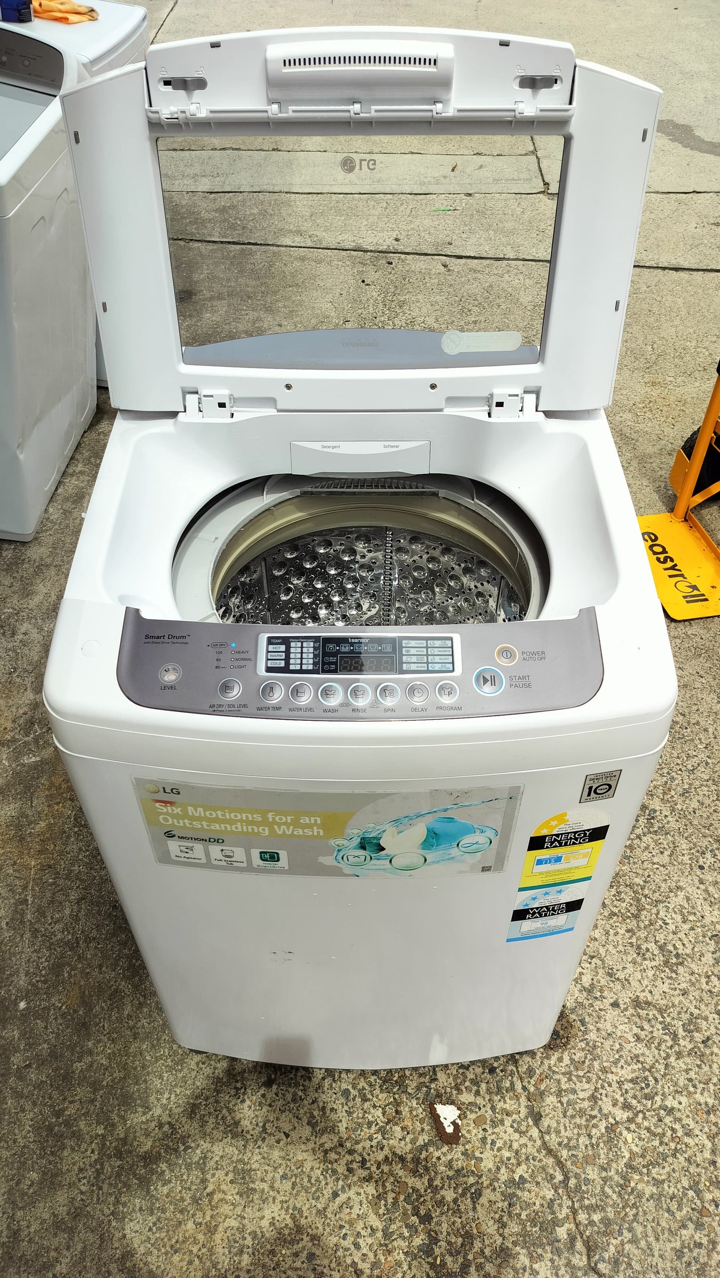 **LG 9.5 KGS TOP LOADER WASHING MACHINE SMART DRUM**