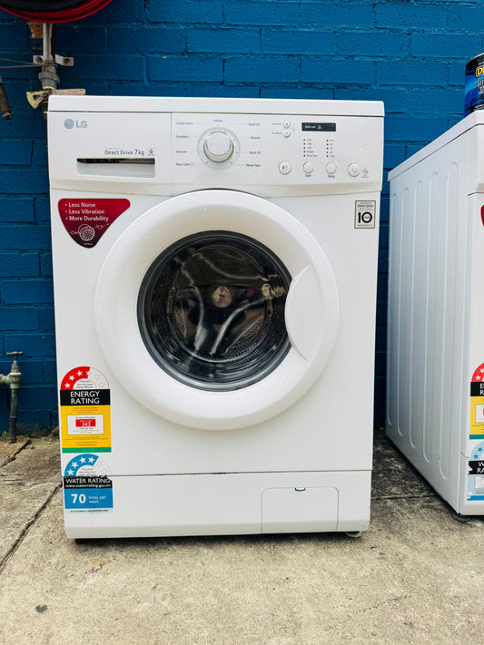 **LG 7KGS FRONT LOADER WASHING MACHINE**