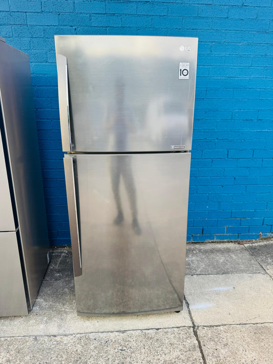 **LG 441 LITRES FRIDGE FREEZER**