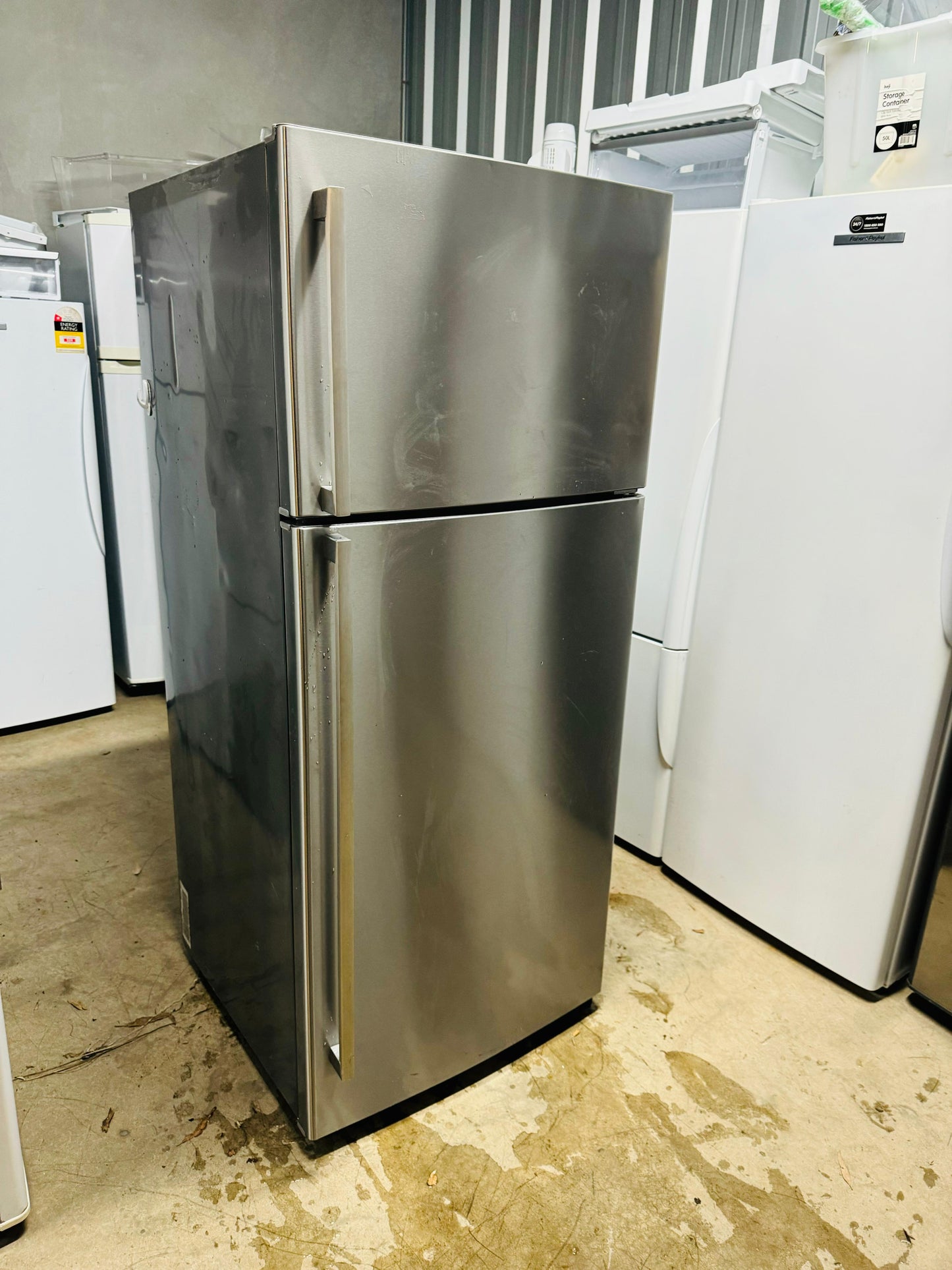 **ELECTROLUX 420 LITRES FRIDGE FREEZER**