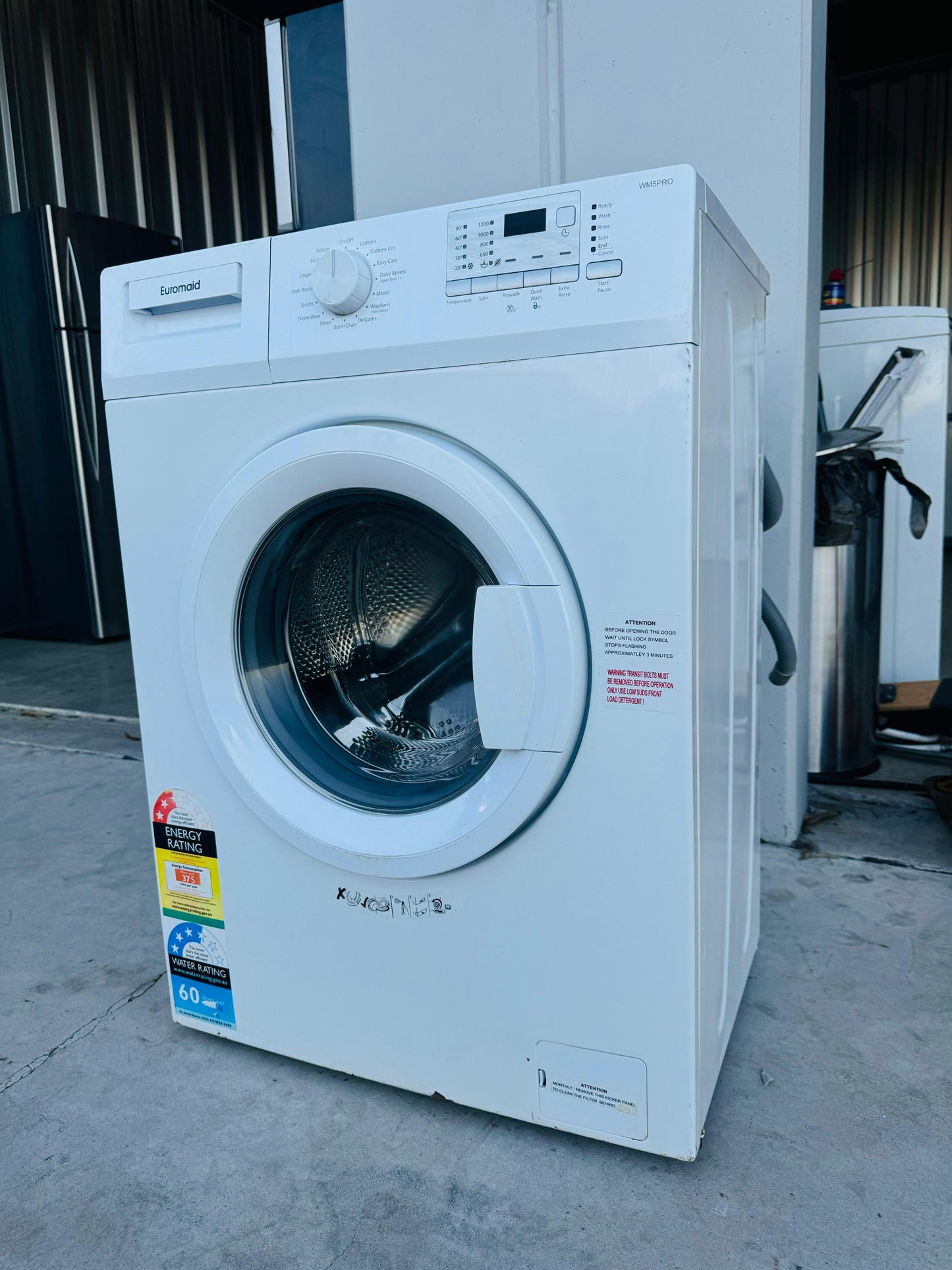 **EUROMAID 5KGS FRONT LOADER WASHING MACHINE**