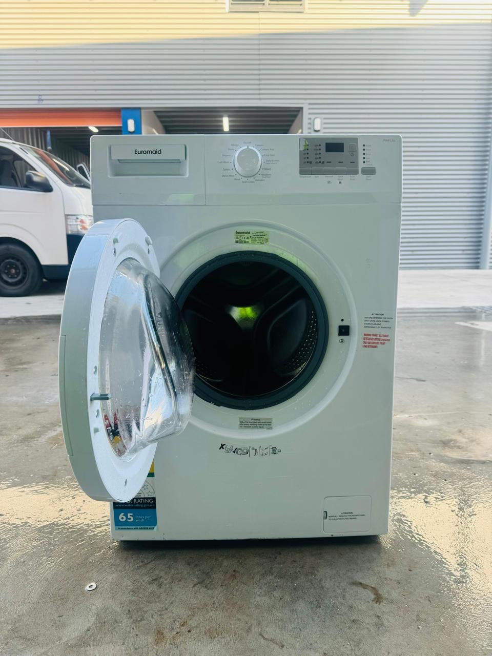 **EUROMAID 5.5KGS FRONT LOADER WASHING MACHINE**