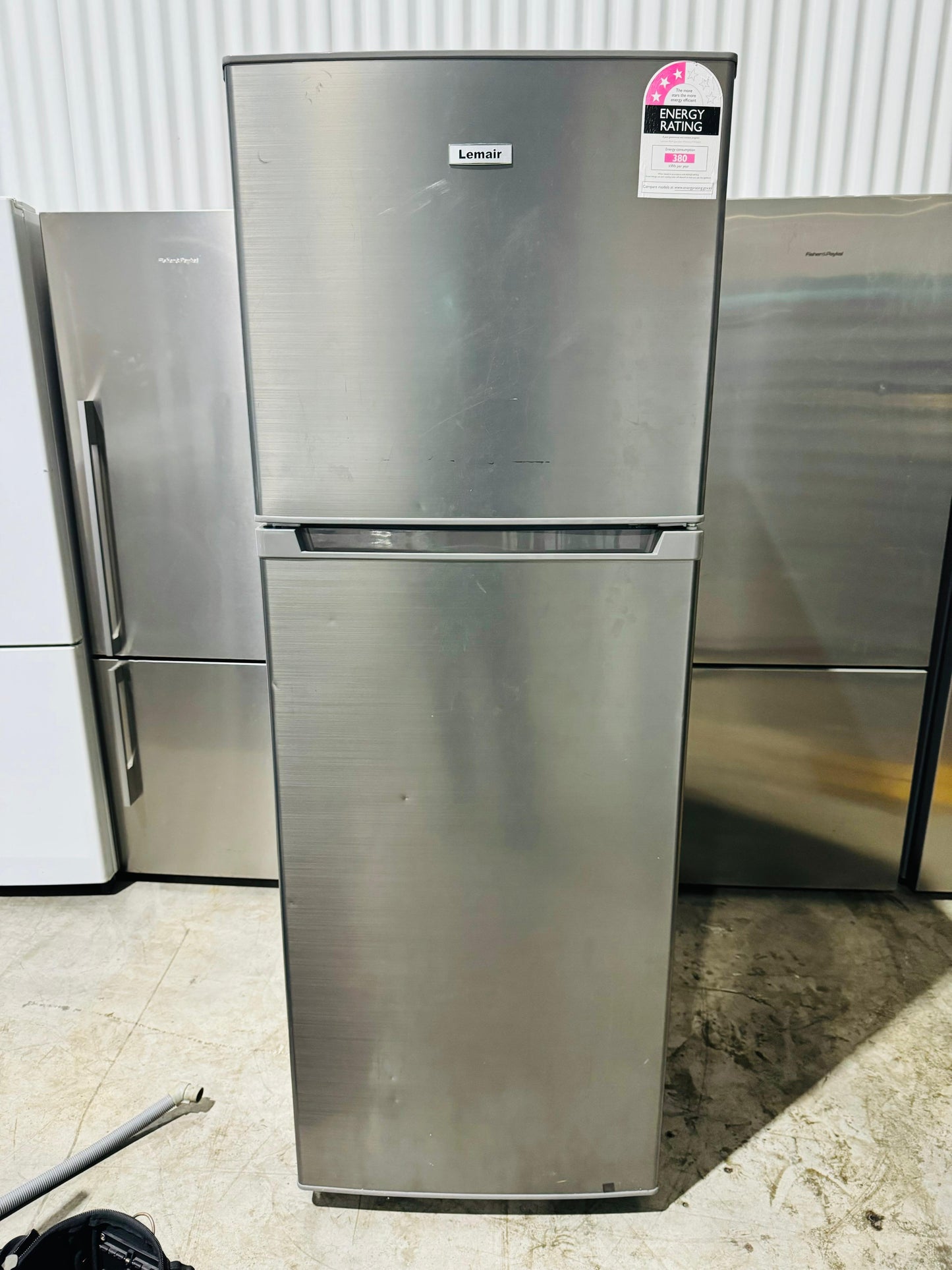 **LEMAIR 366 LITRES FRIDGE FREEZER**