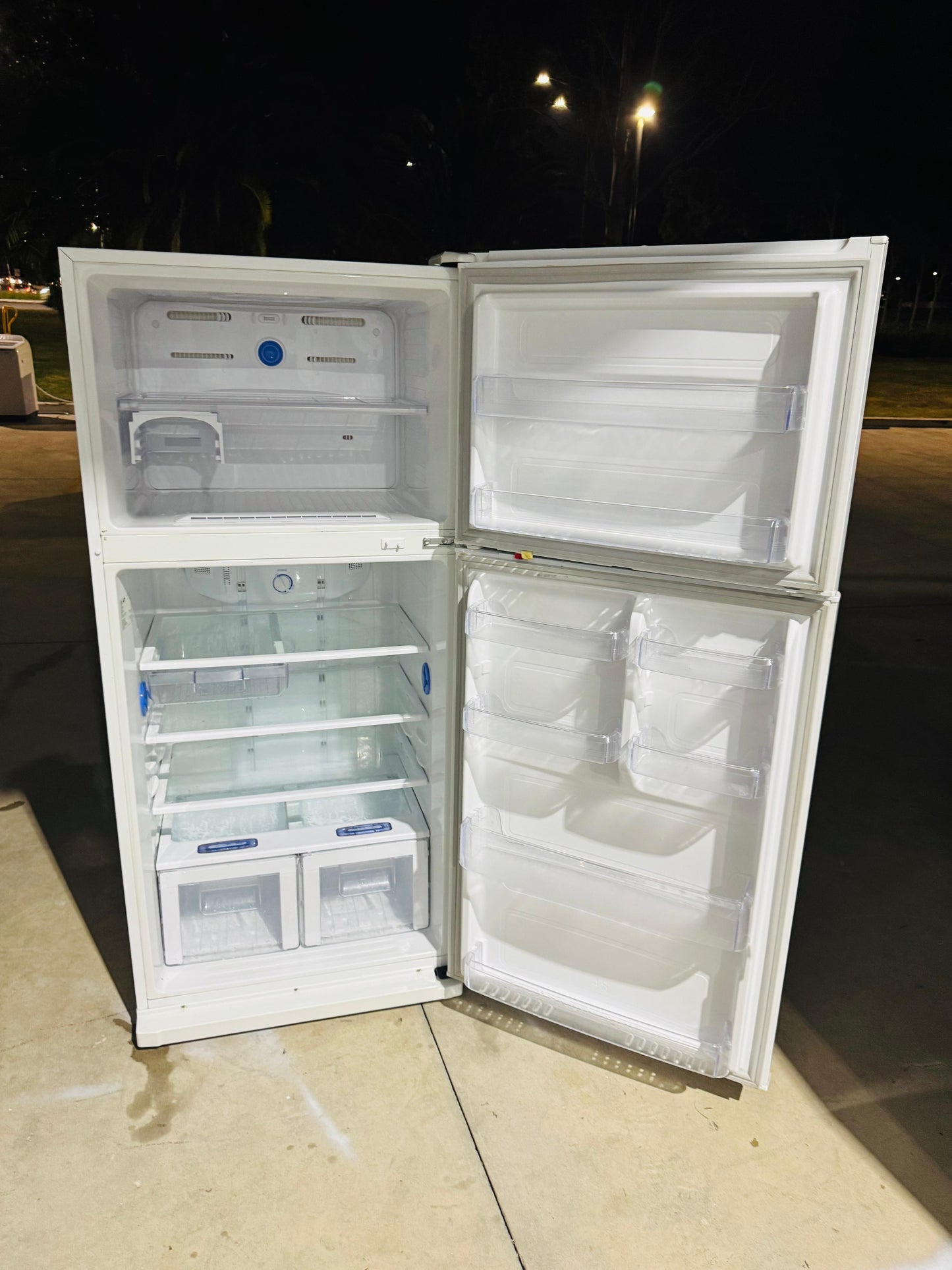 **SAMSUNG 512 LITRES FRIDGE FREEZER**