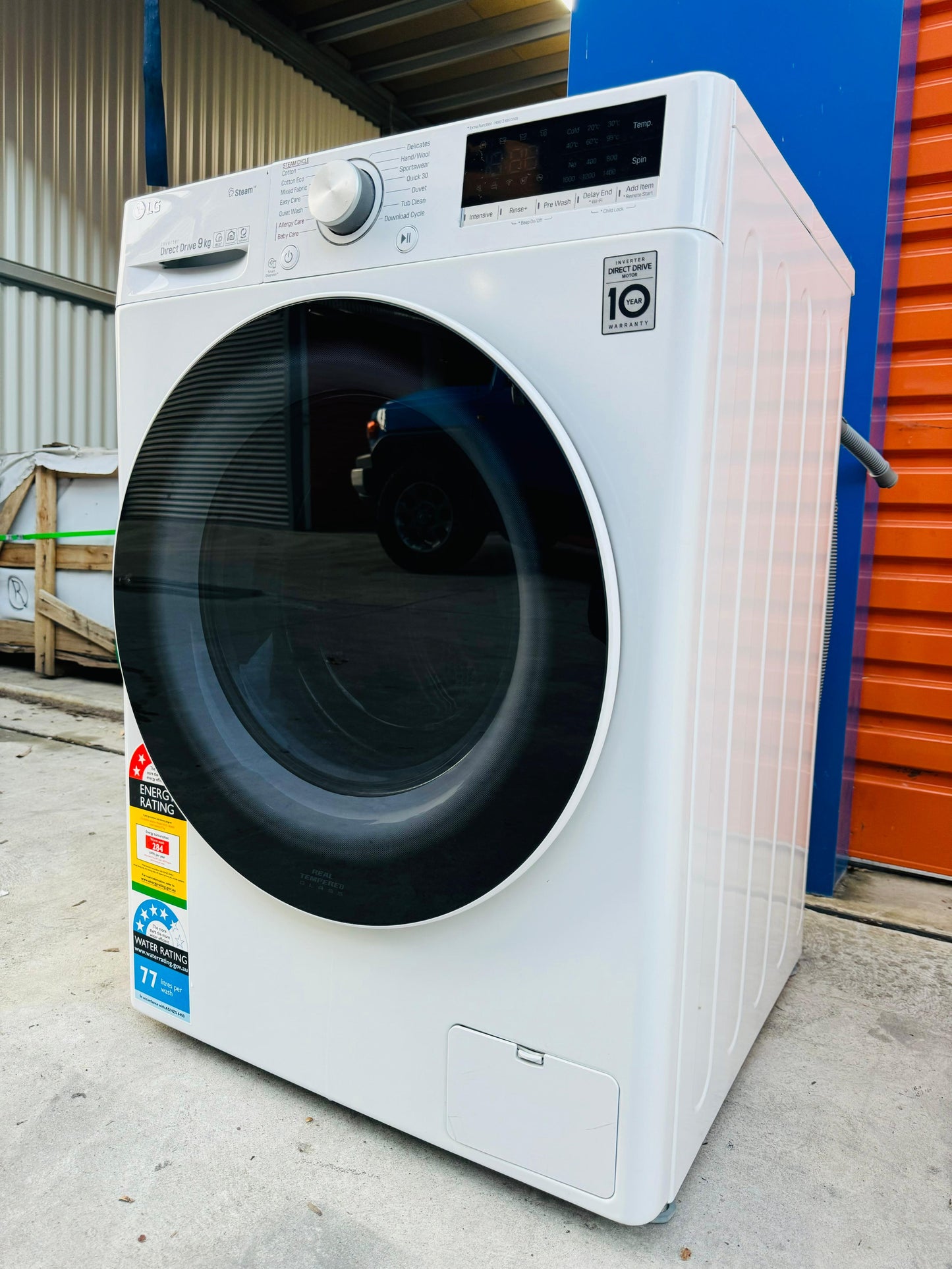 **LG 9KGS FRONT LOADER WASHING MACHINE**