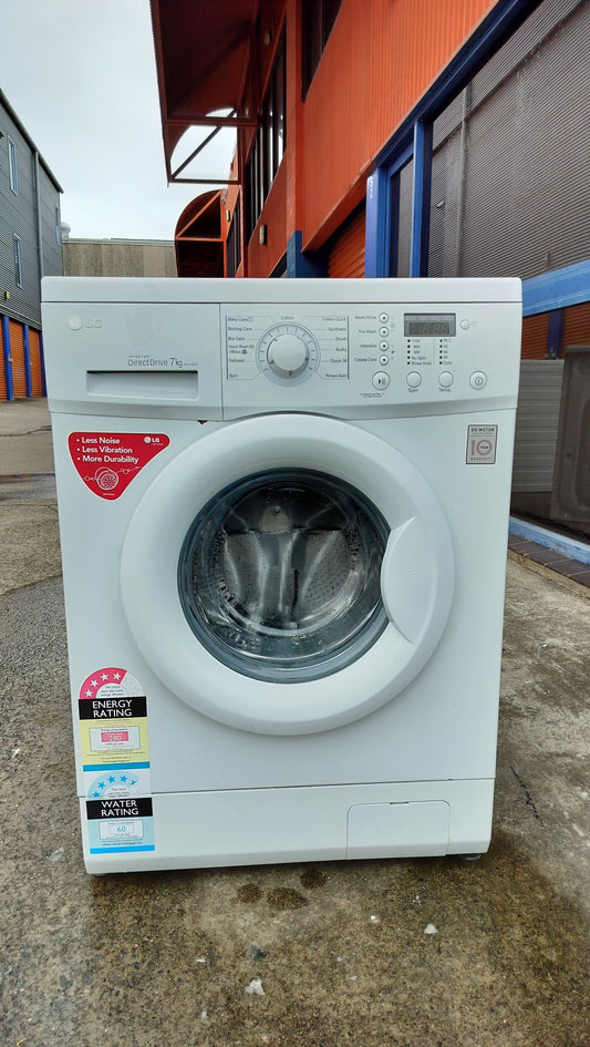 **LG 7 KGS FRONT LOADER WASHING MACHINE**