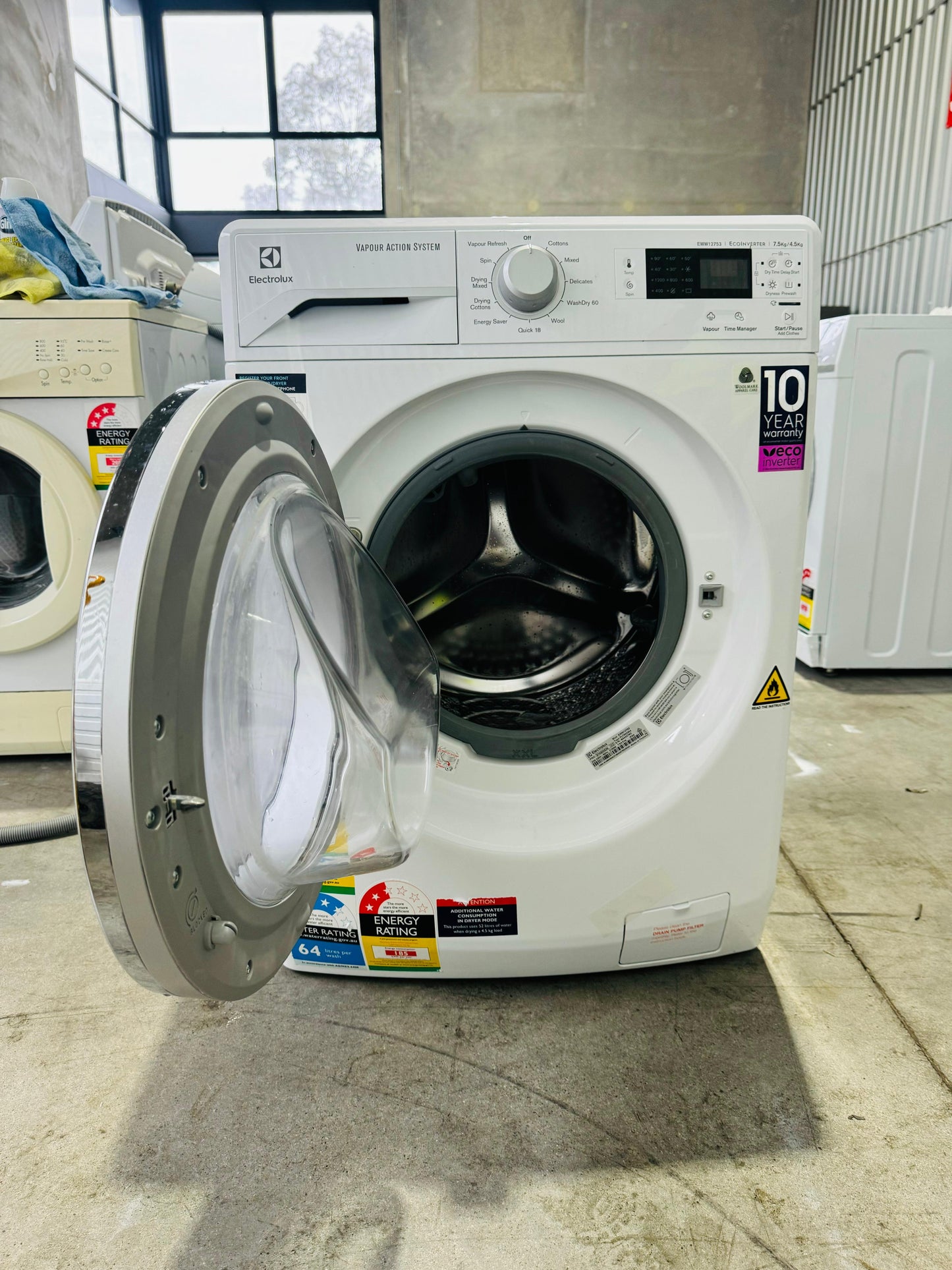 **ELECTROLUX 7.5KGS FRONT LOADER WASHING MACHINE**