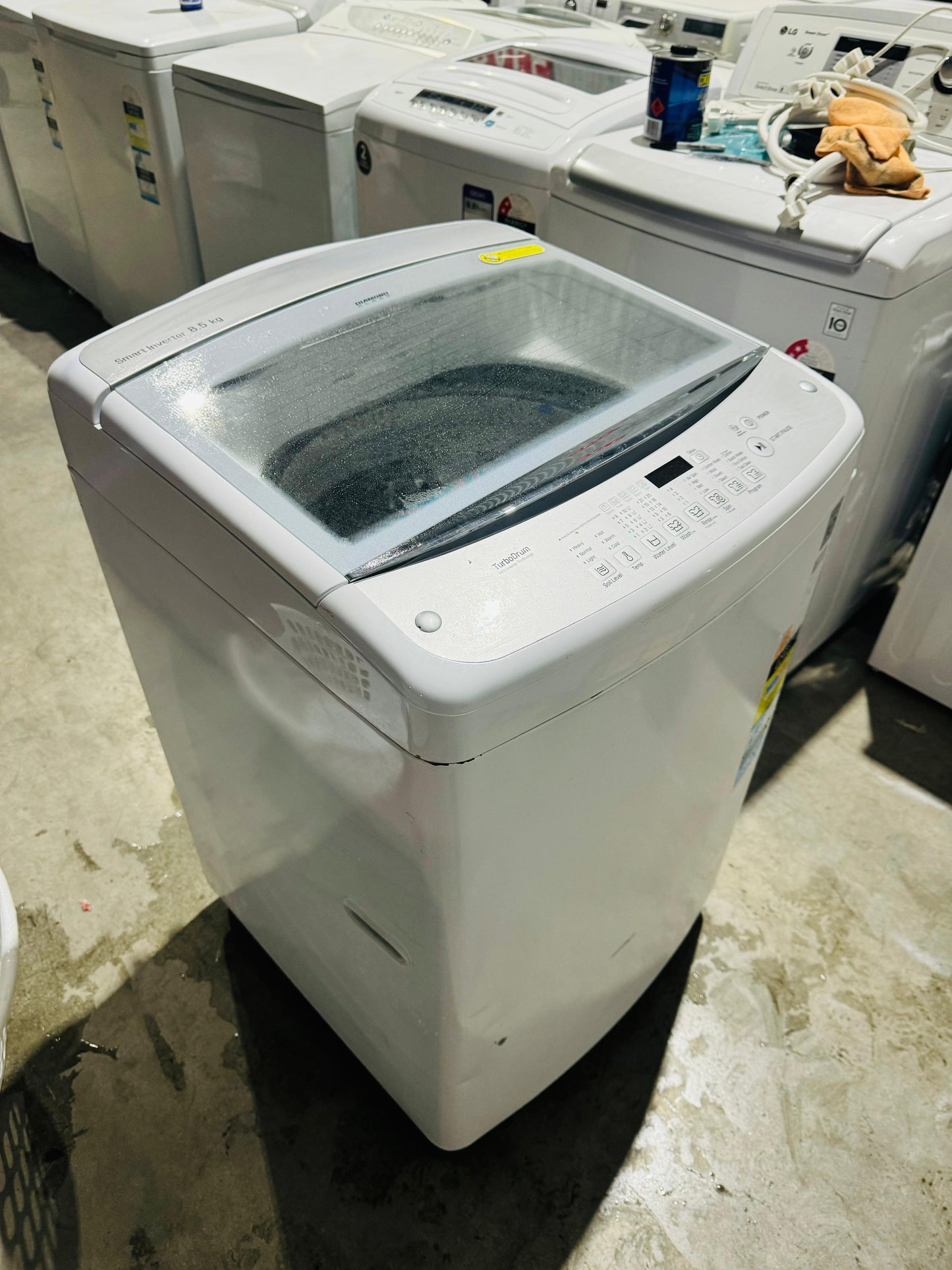 **LG 8.5KGS TOP LOADER WASHING MACHINE**