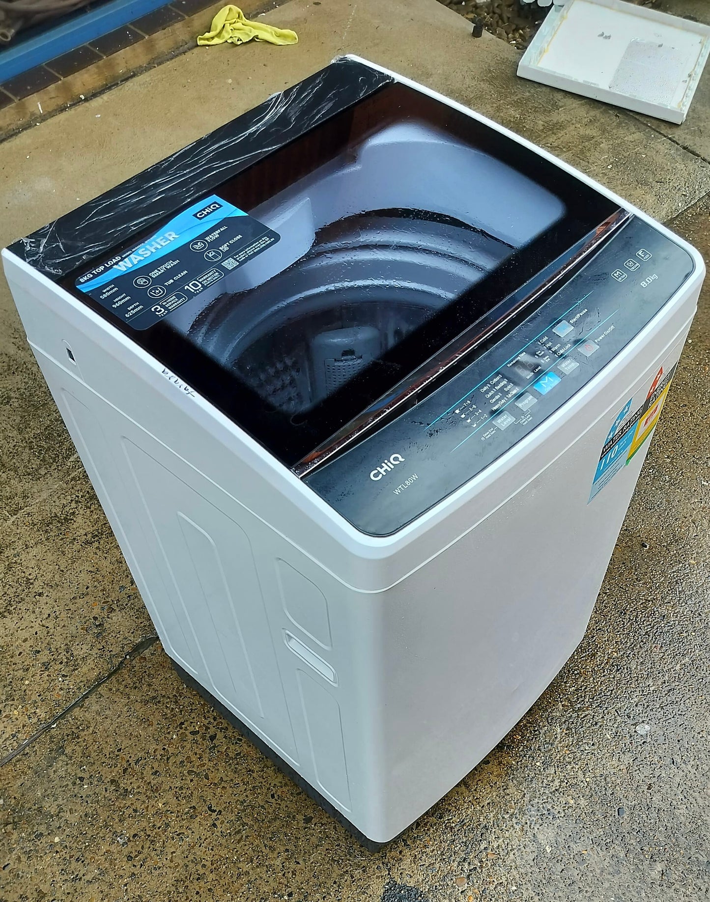 **CHIQ 8 KGS TOPLOADER WASHING MACHINE**