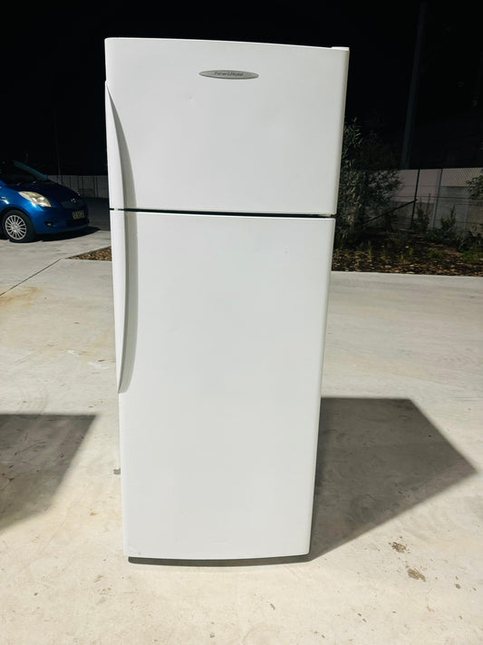 FISHER & PAYKEL 441 LITRES FRIDGE FREEZER