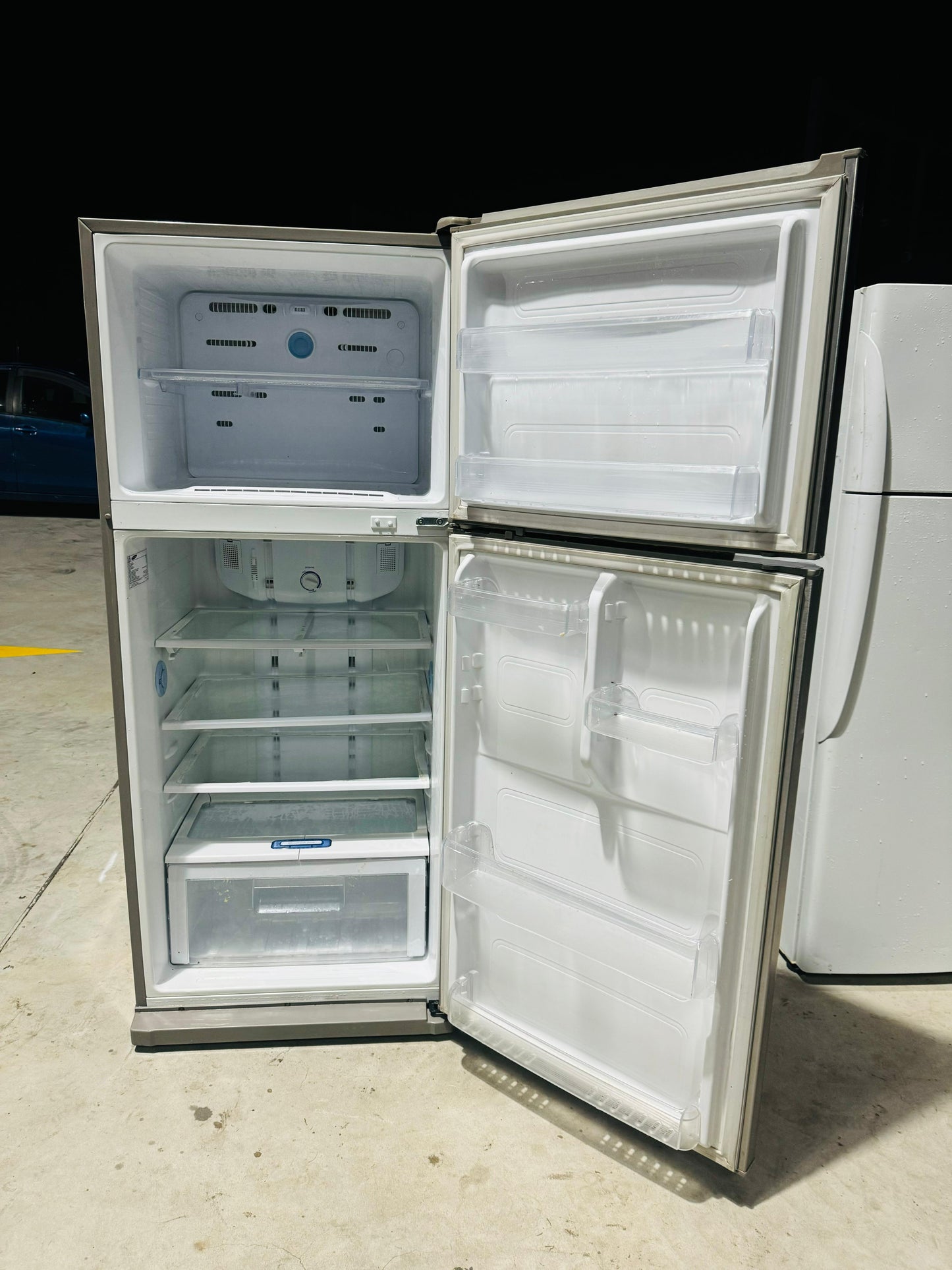 SAMSUNG 449 LITRES FRIDGE FREEZER