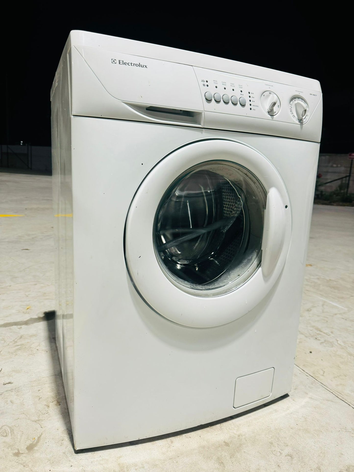 **ELECTROLUX 7 KGS FRONT LOADER WASHING MACHINE**