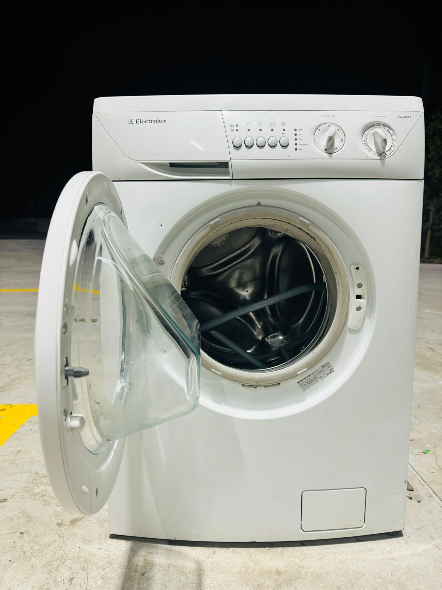 **ELECTROLUX 7 KGS FRONT LOADER WASHING MACHINE**