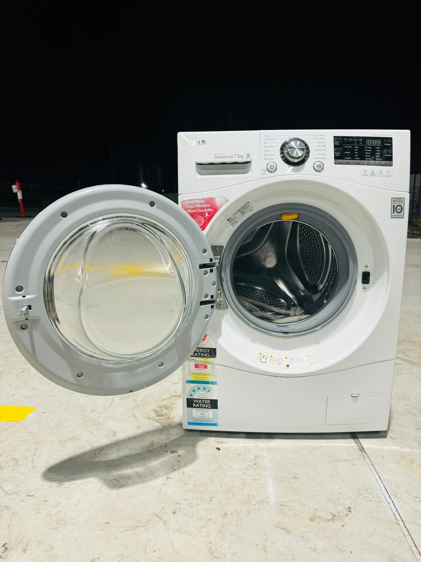 **LG 7.5 KGS FRONT LOADER WASHING MACHINE**