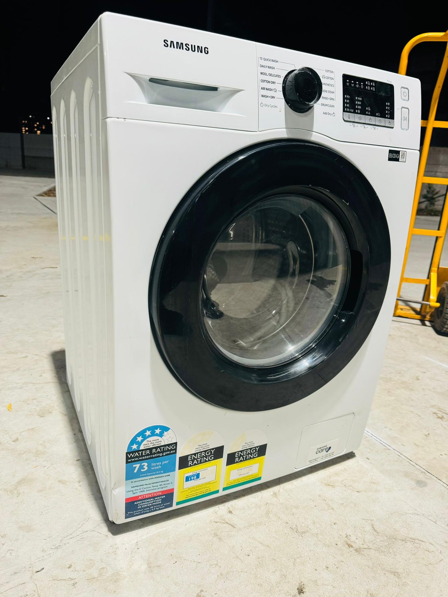 **SAMSUNG 8.5 KGS FRONT LOADER WASHING MACHINE**