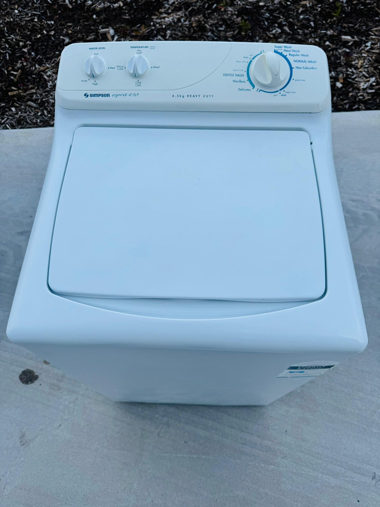 **SIMPSON 4.5KGS TOP LOADER WASHING MACHINE**