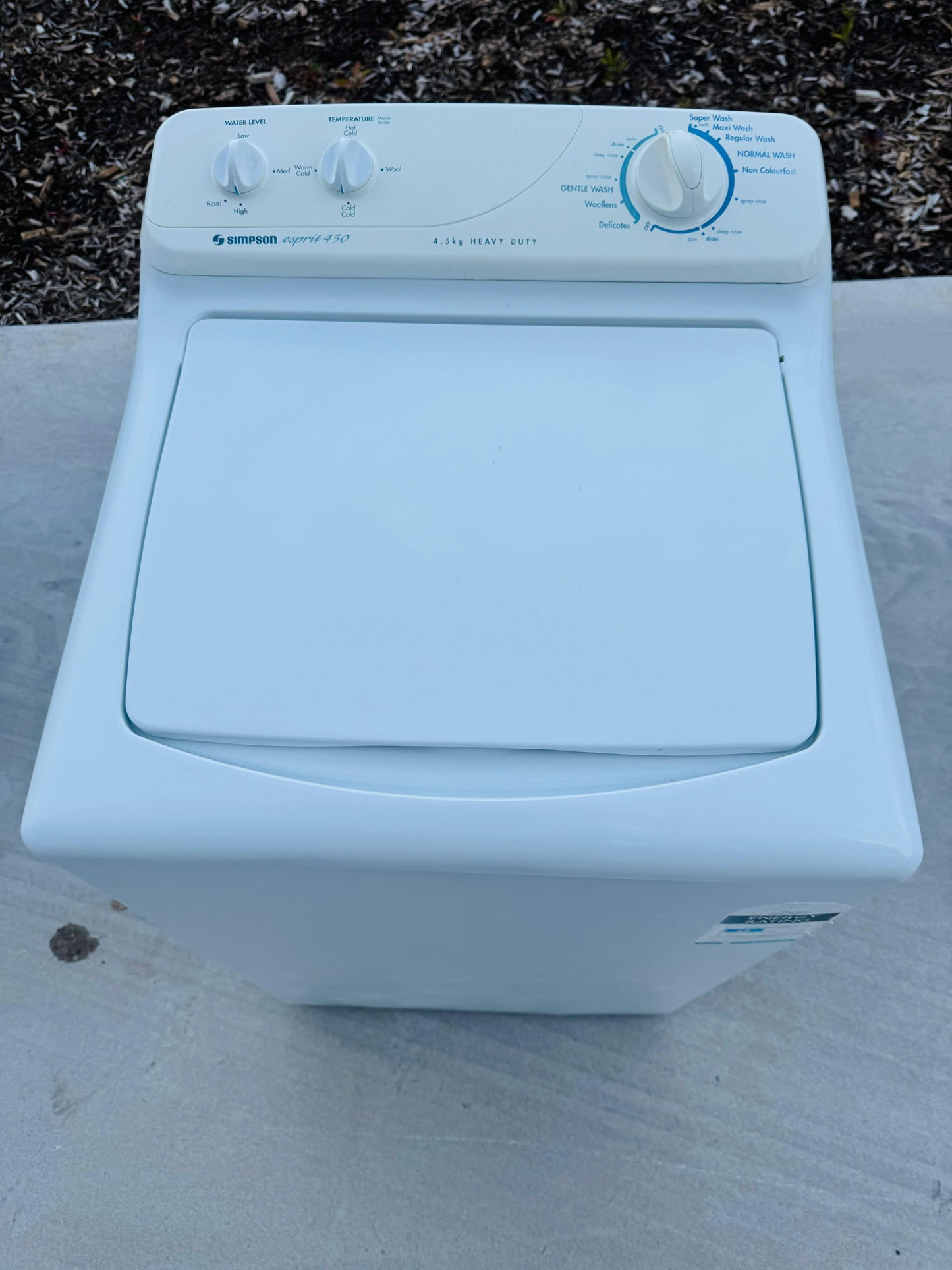 **SIMPSON 4.5KGS TOP LOADER WASHING MACHINE**