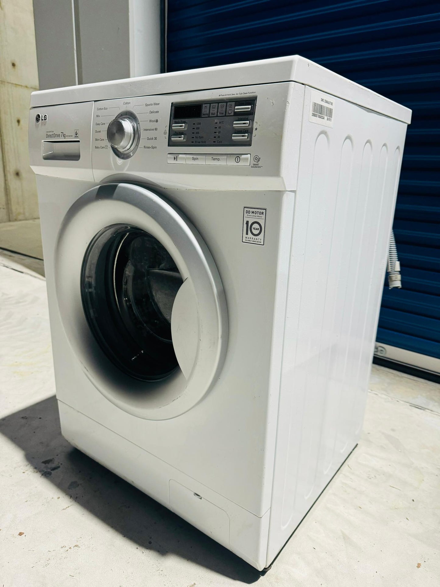 **LG 7KGS FRONT LOADER WASHING MACHINE**