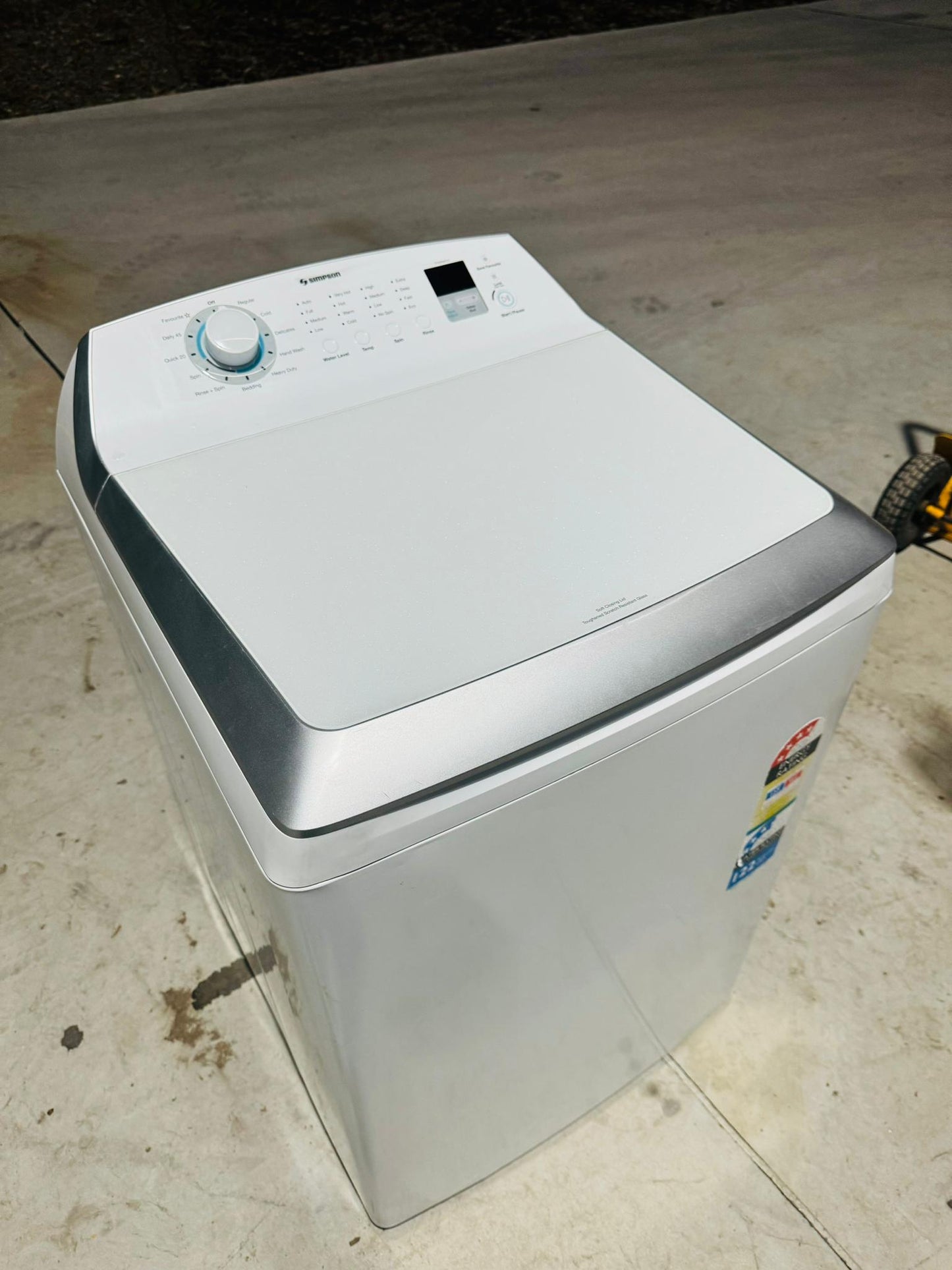 **SIMPSON 10 KGS TOP LOADER WASHING MACHINE**