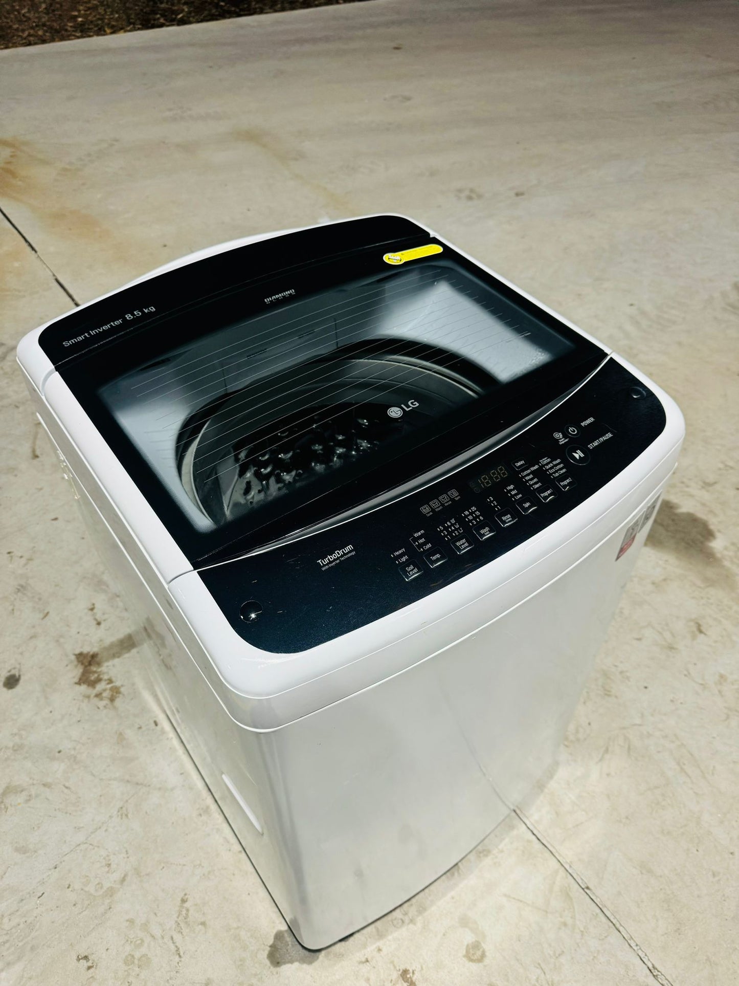 **LG 8.5 KGS Smart Inverter TOP LOADER WASHING MACHINE**