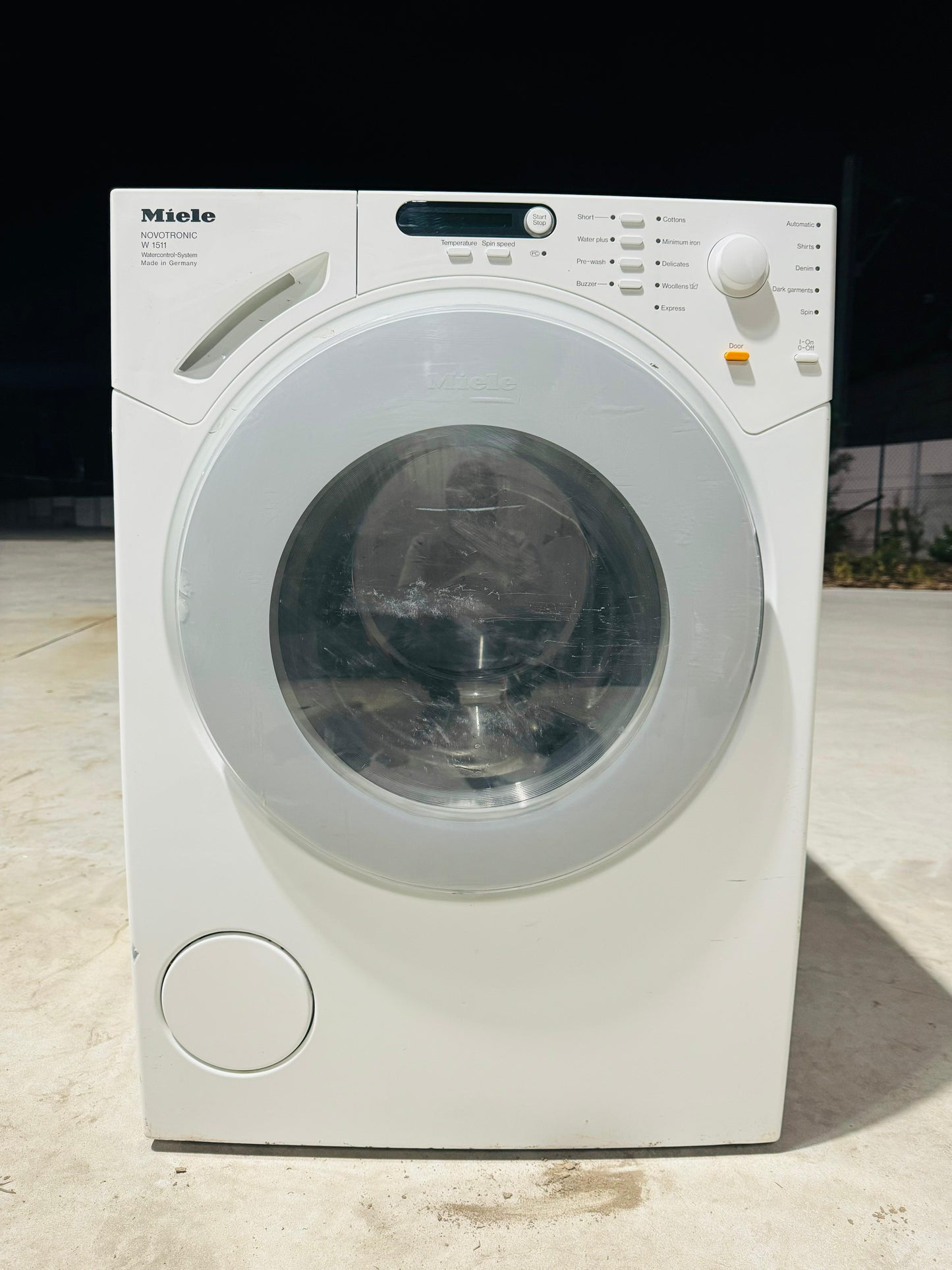 **MIELE 7.5 KGS FRONT LOADER WASHING MACHINE**