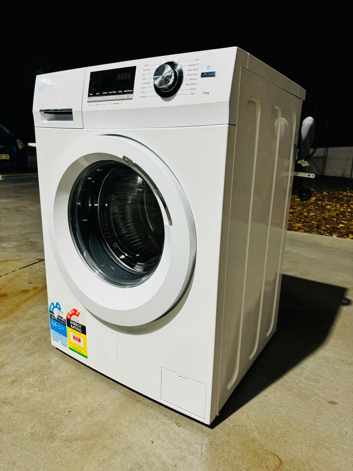 **HAIER 7.5 KGS FRONT LOADER WASHING MACHINE**