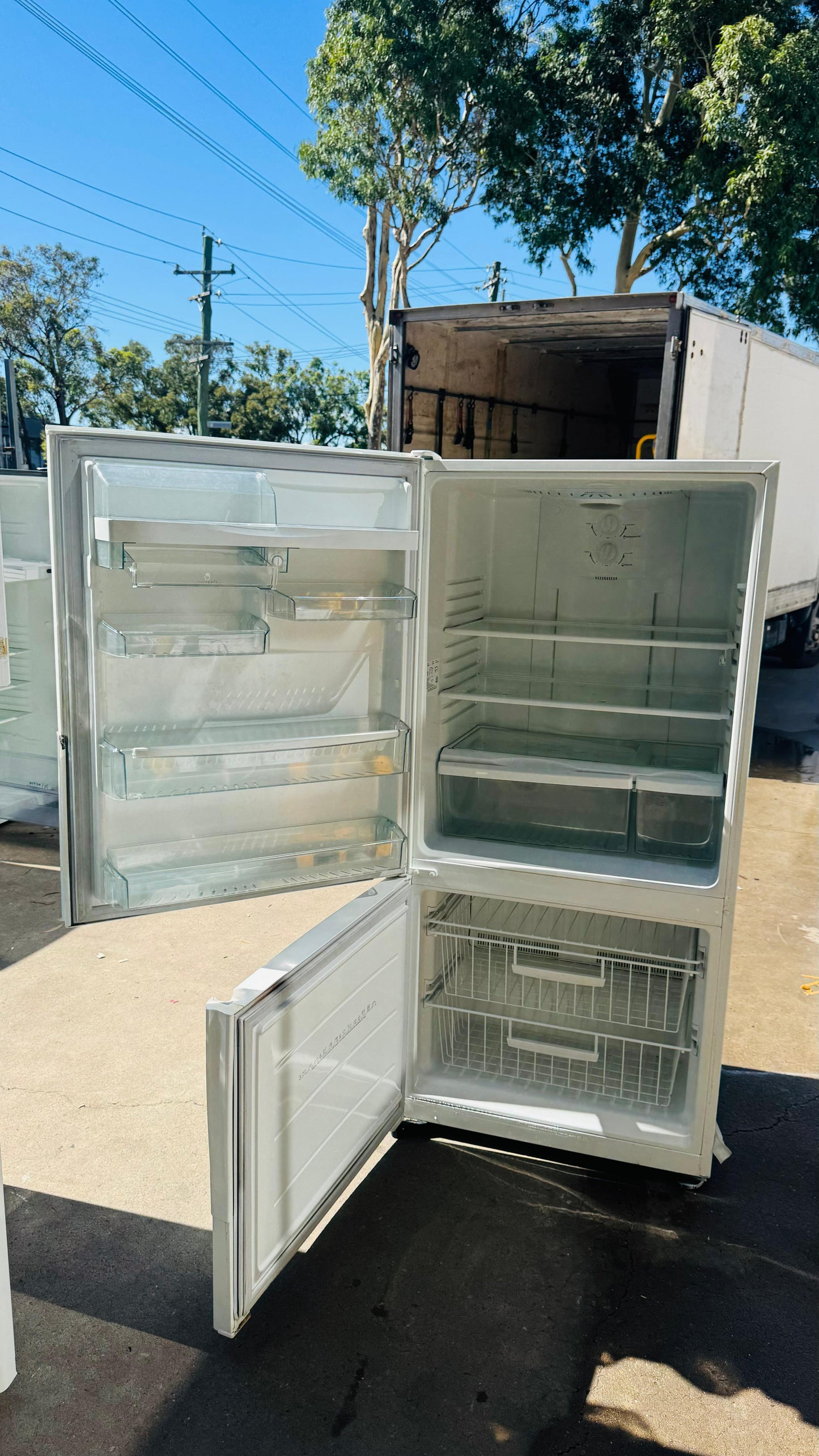 WESTINGHOUSE 510 LITRES FRENCH DOOR FRIDGE FREEZER