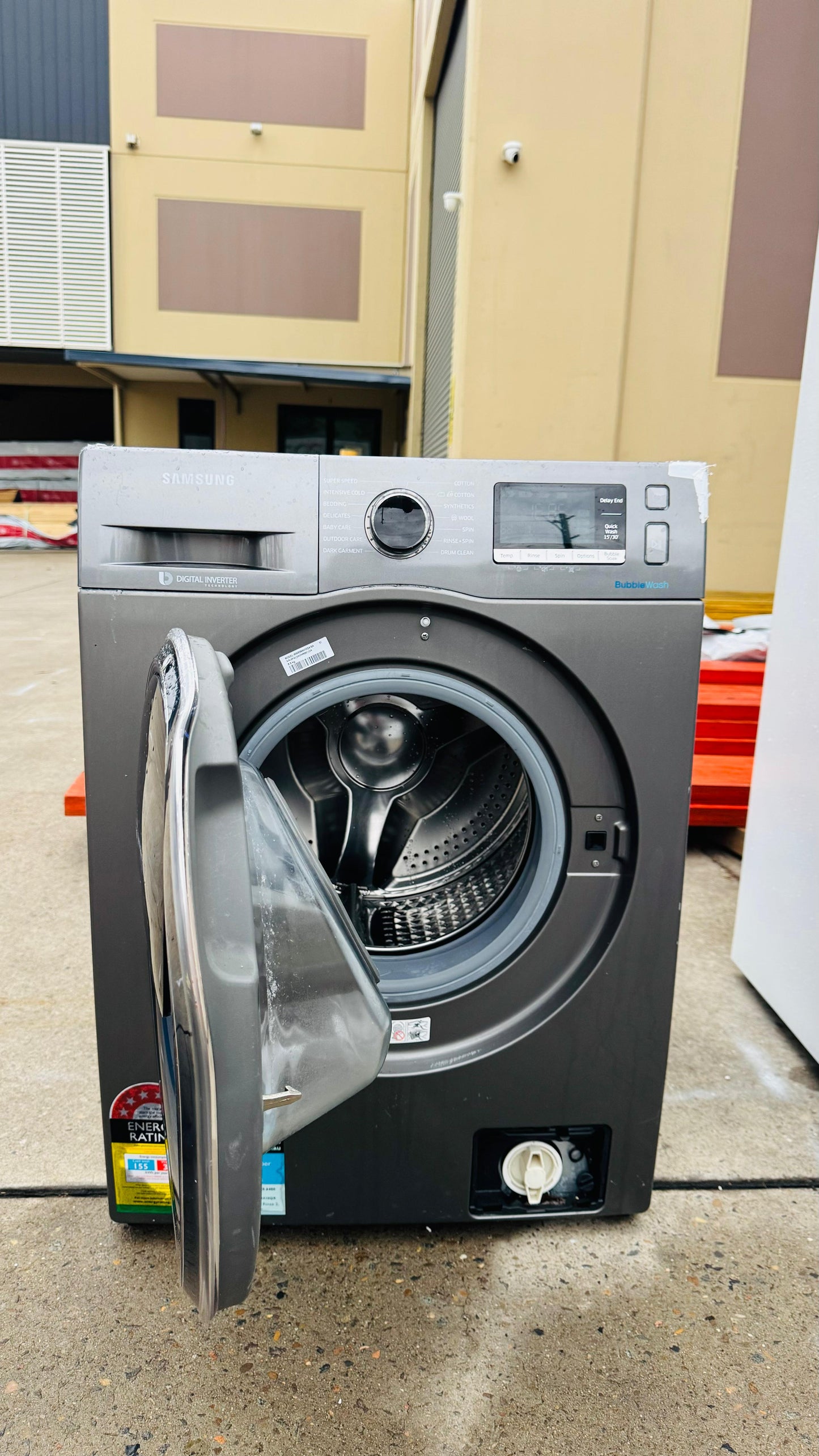 SAMSUNG 8.5KGS FRONT LOADER WASHING MACHINE
