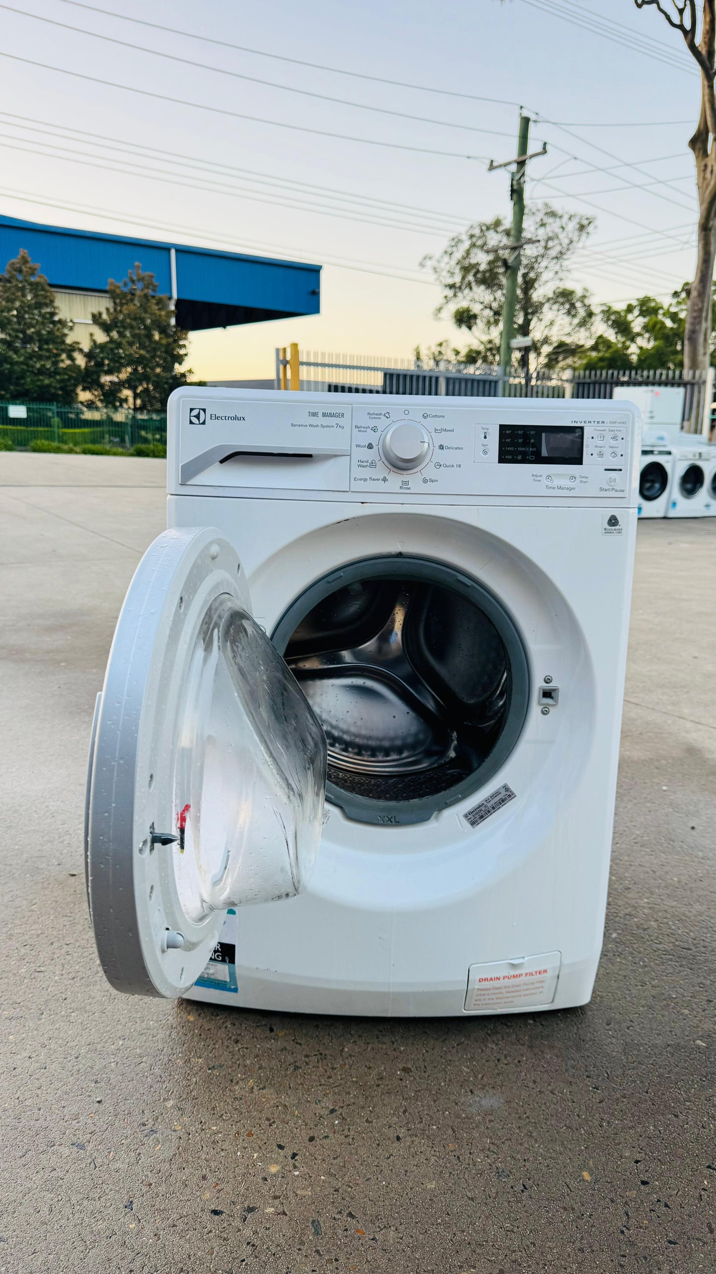 ELECTROLUX 7KGS FRONT LOADER WASHING MACHINE